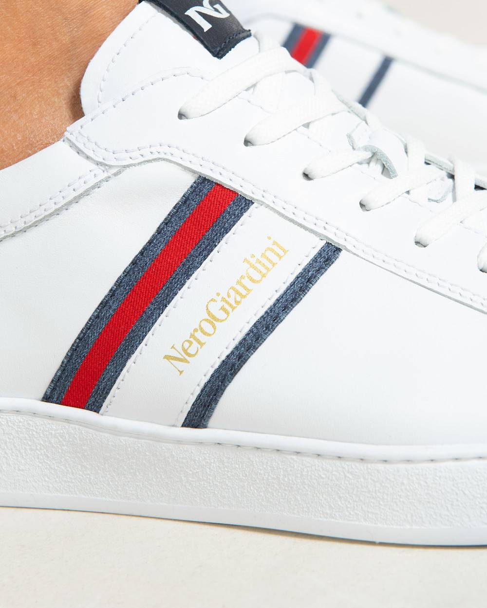 NeroGiardini Art. E302850U