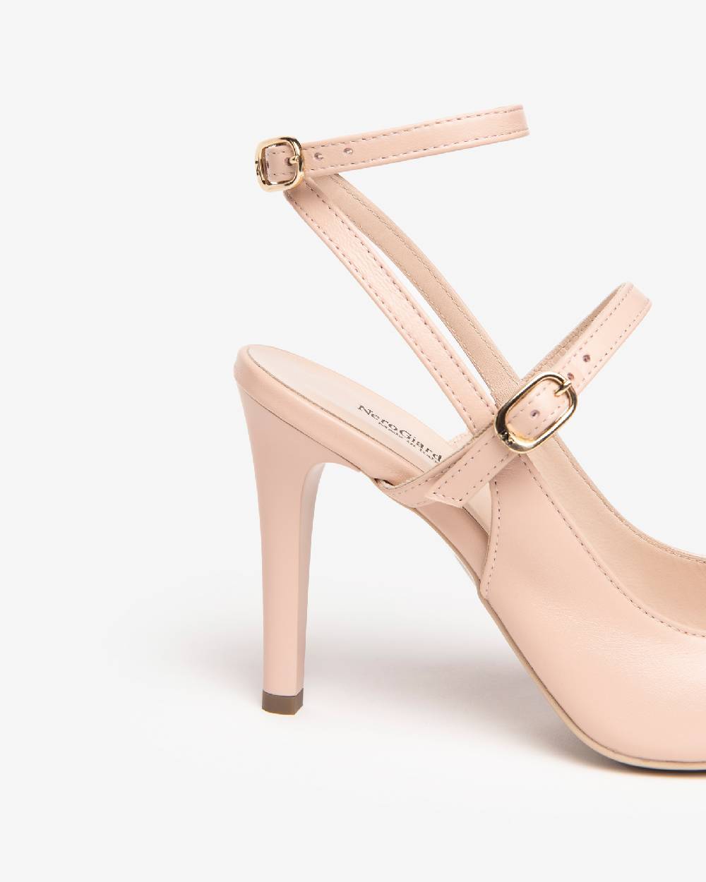 NeroGiardini Art. E307030DE