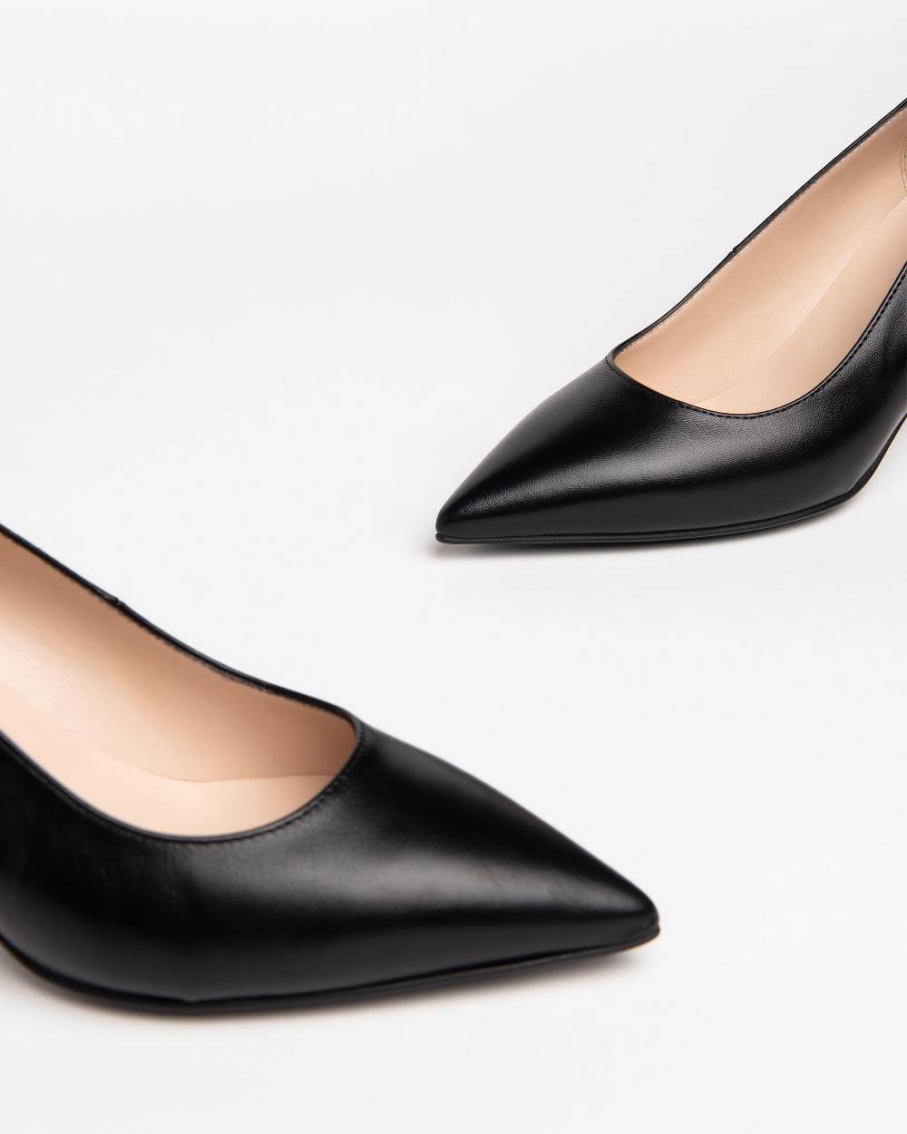 NeroGiardini Art. E307081DE