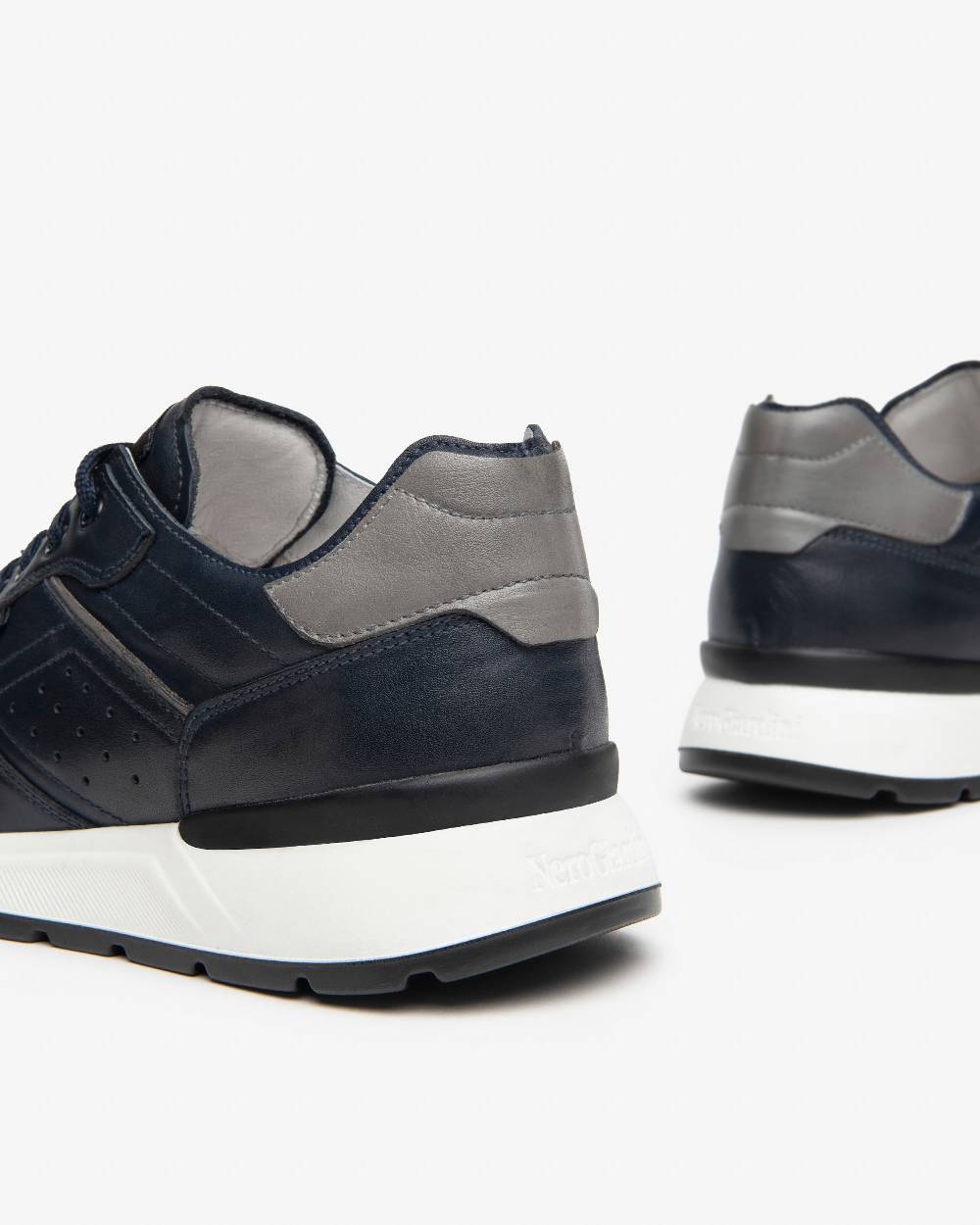 NeroGiardini Art. E400192U