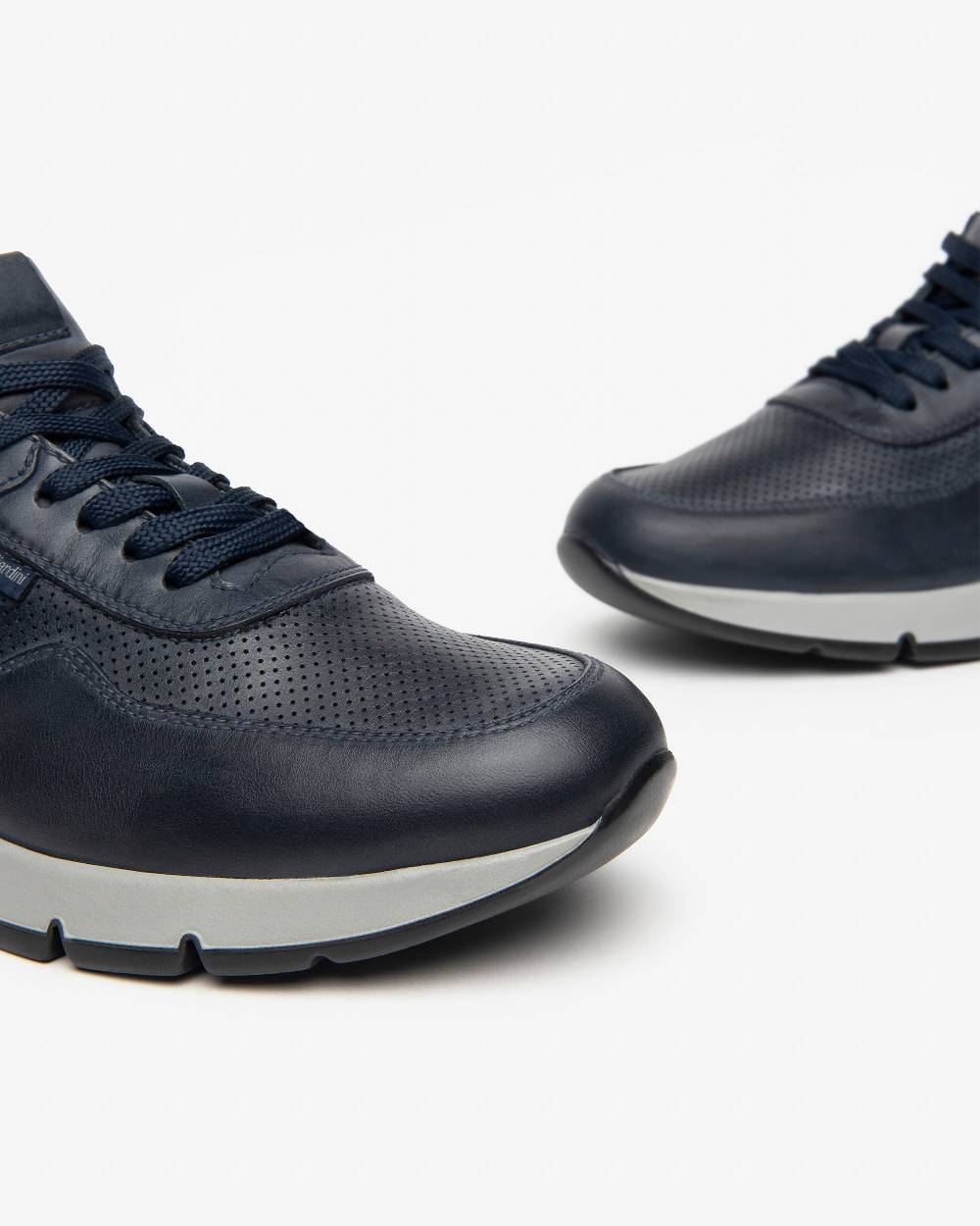 NeroGiardini Art. E400193U