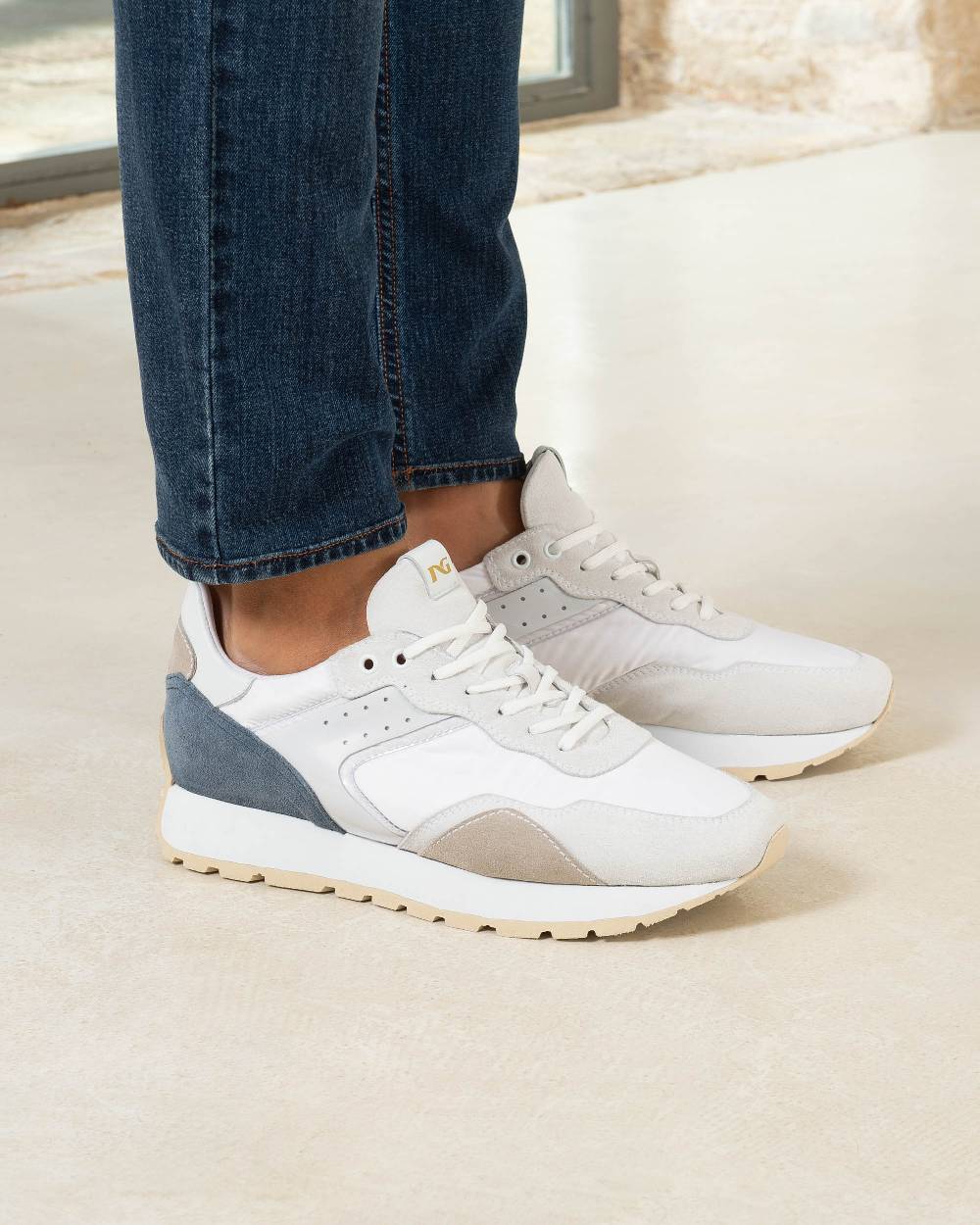 NeroGiardini Art. E400201U