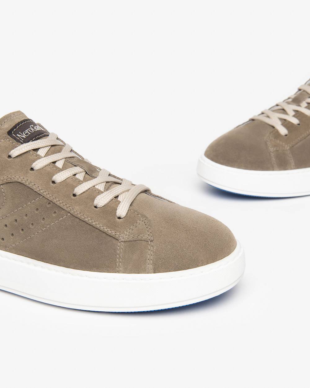 NeroGiardini Art. E400220U