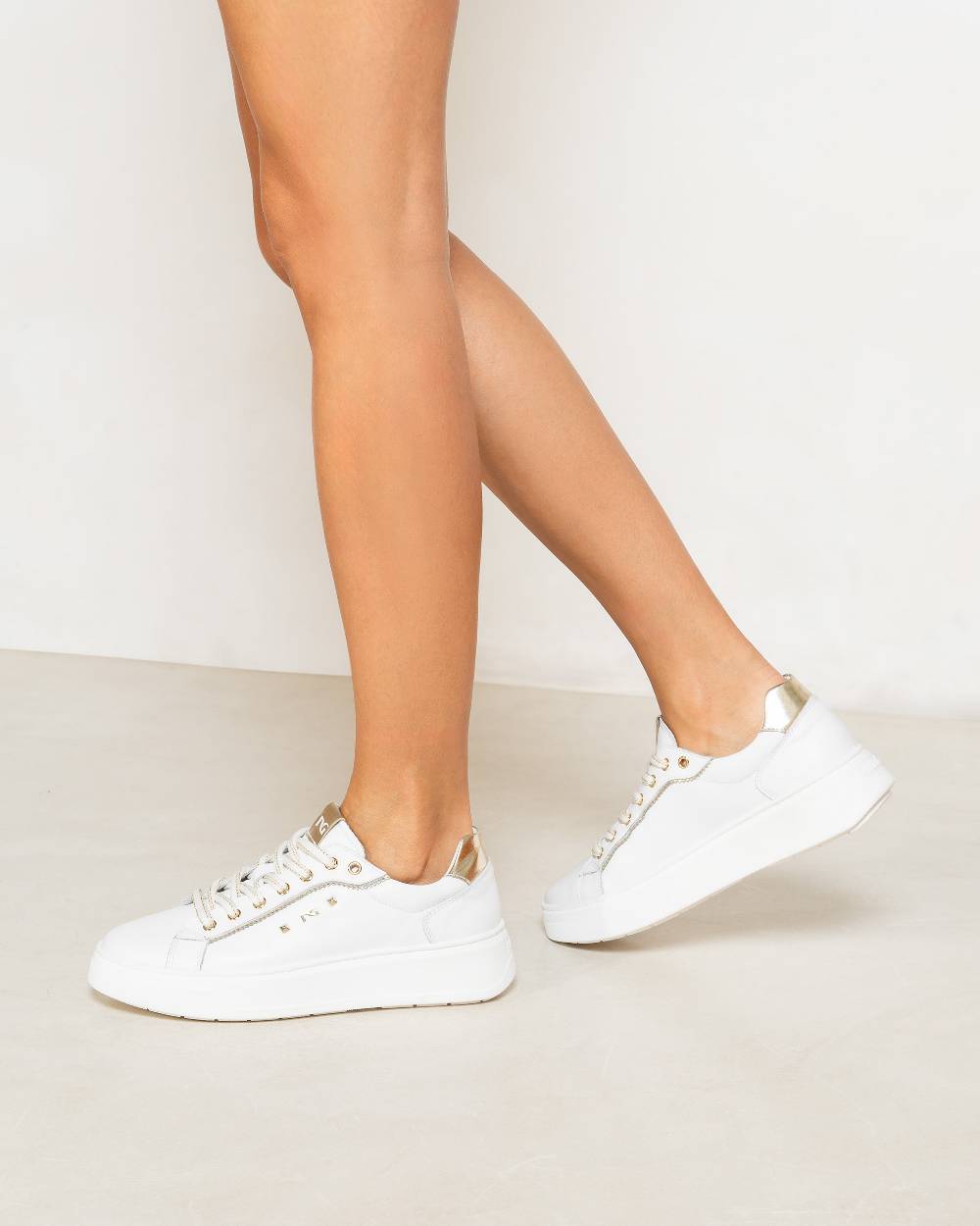 NeroGiardini Art. E409977D