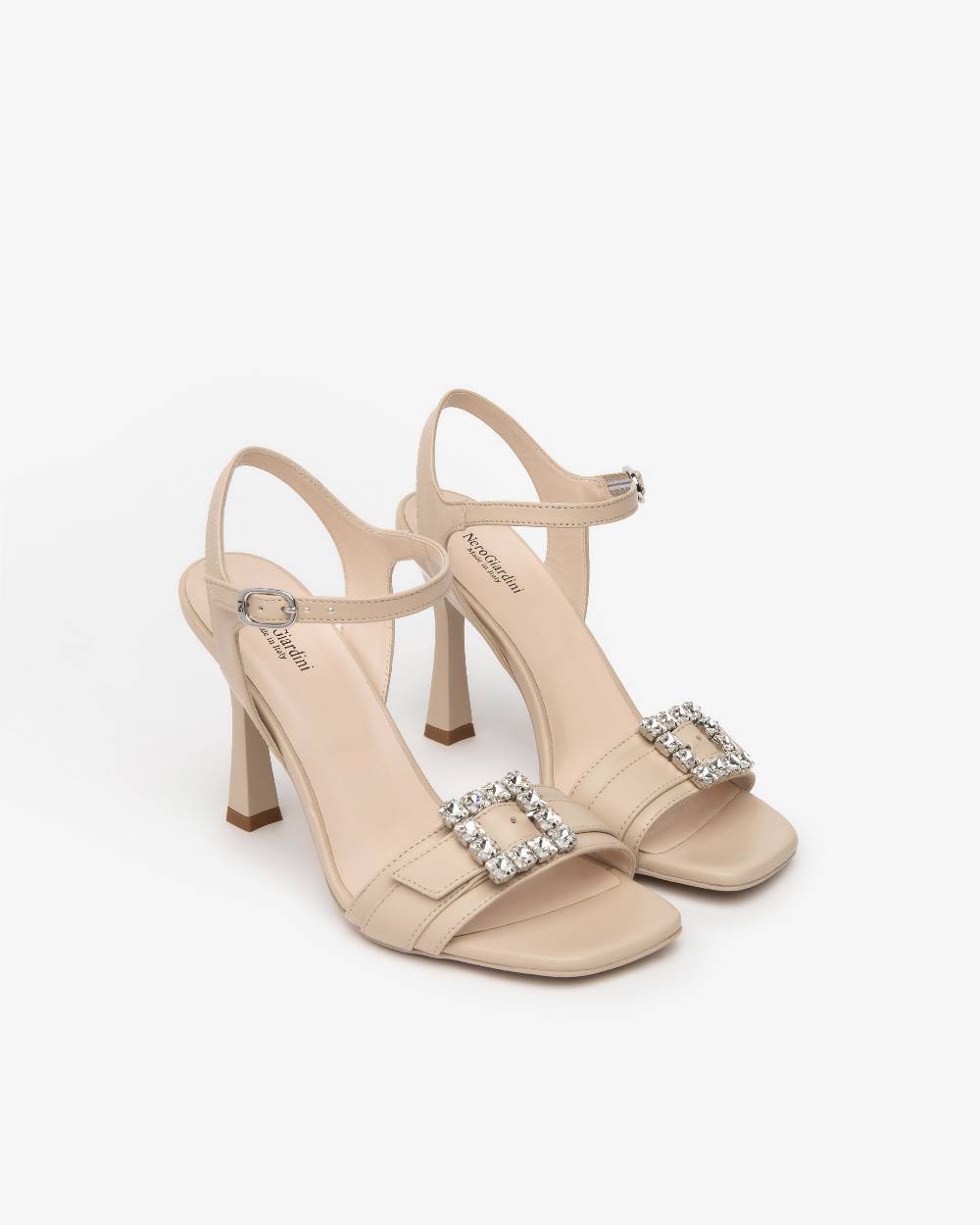 NeroGiardini Art. E410130DE