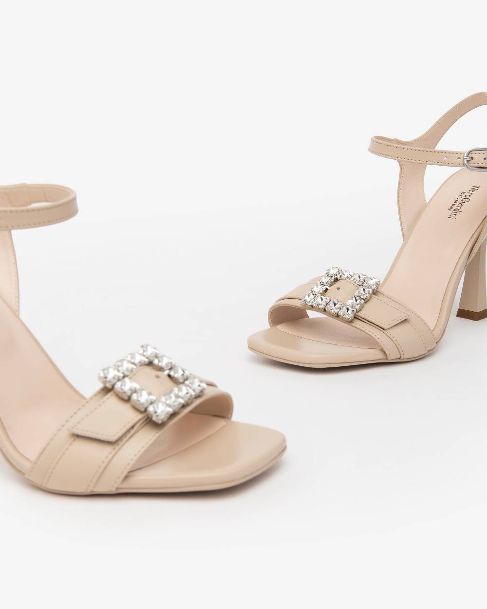 NeroGiardini Art. E410130DE