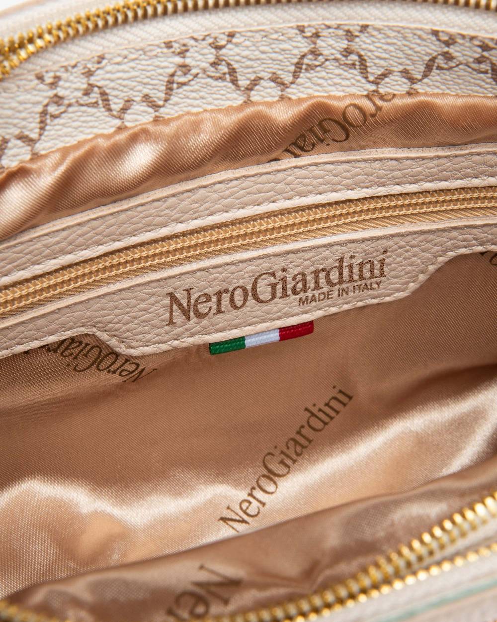 NeroGiardini Art. E443743D