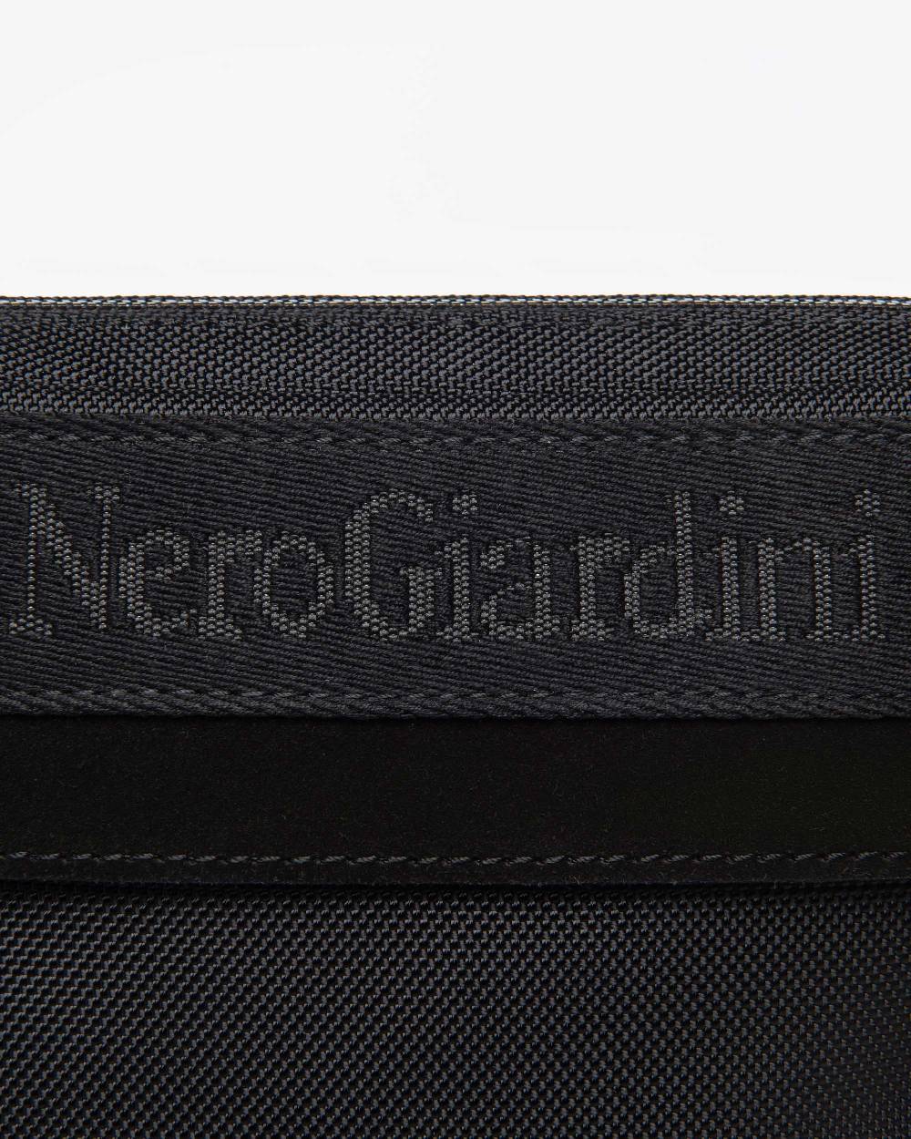 NeroGiardini Art. I343600U