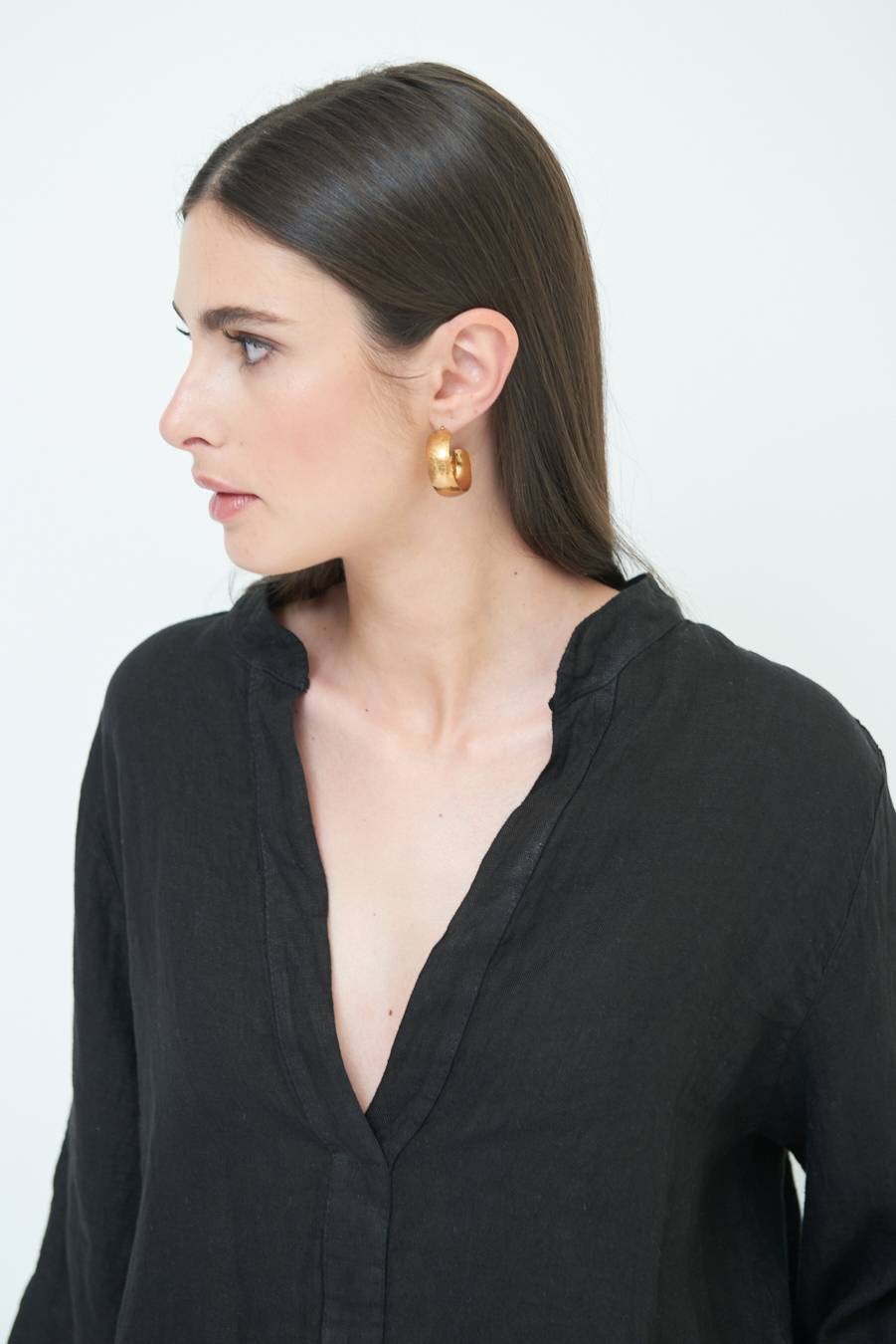 Kikisix CAMICIA COLLO COREANA OVERSIZE CON SPACCHI NERO