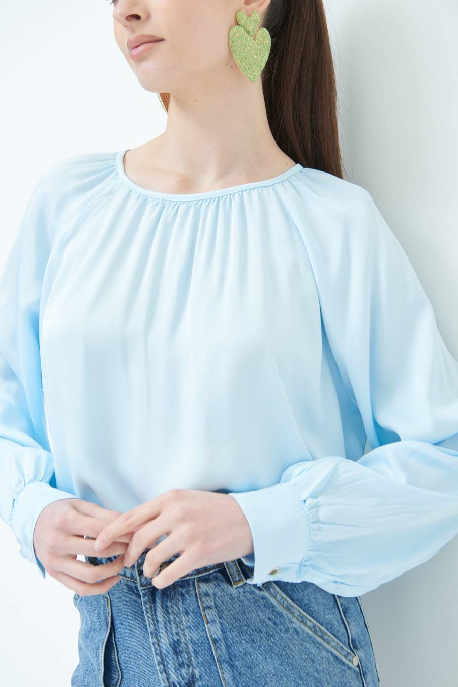 Kikisix CASACCA RASO VISCOSA INCRESPATA COLLO CELESTE