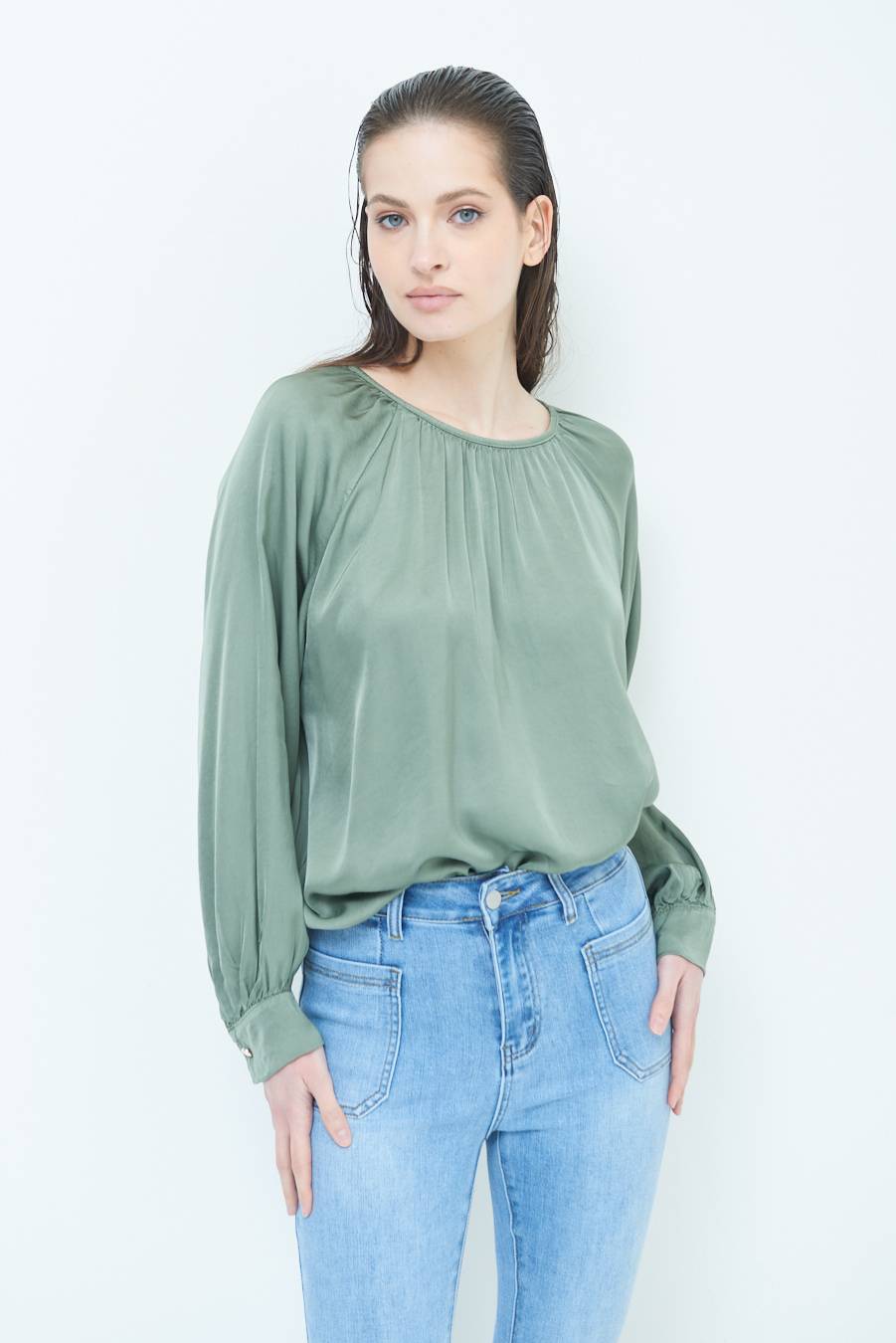 Kikisix CASACCA RASO VISCOSA INCRESPATA COLLO MILITARE