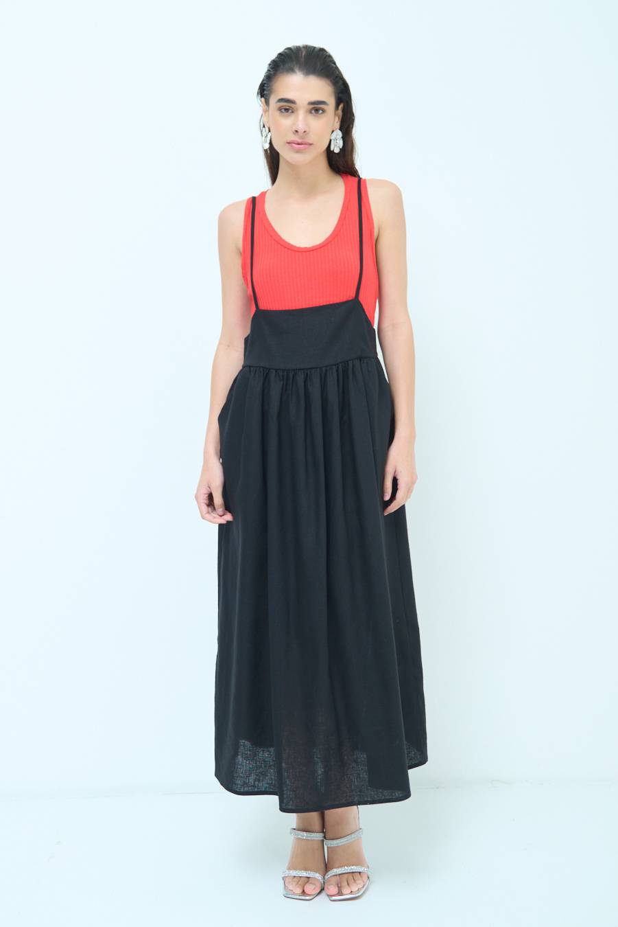 Kikisix ABITO CON TAGLIO SENO MISTO VISCOSA NERO