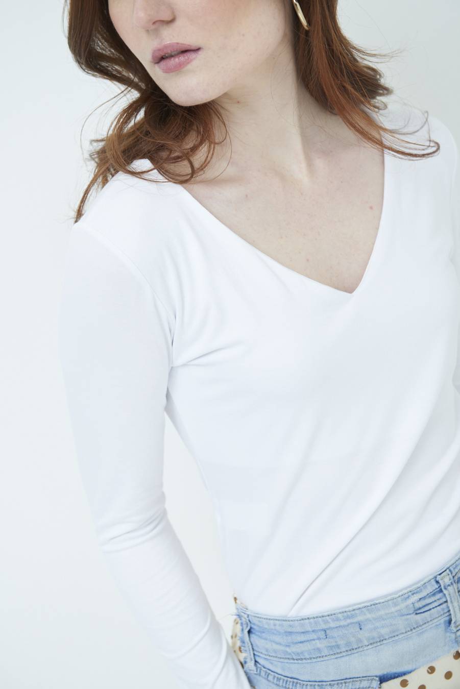 Kikisix BASICO SCOLLO V BIANCO