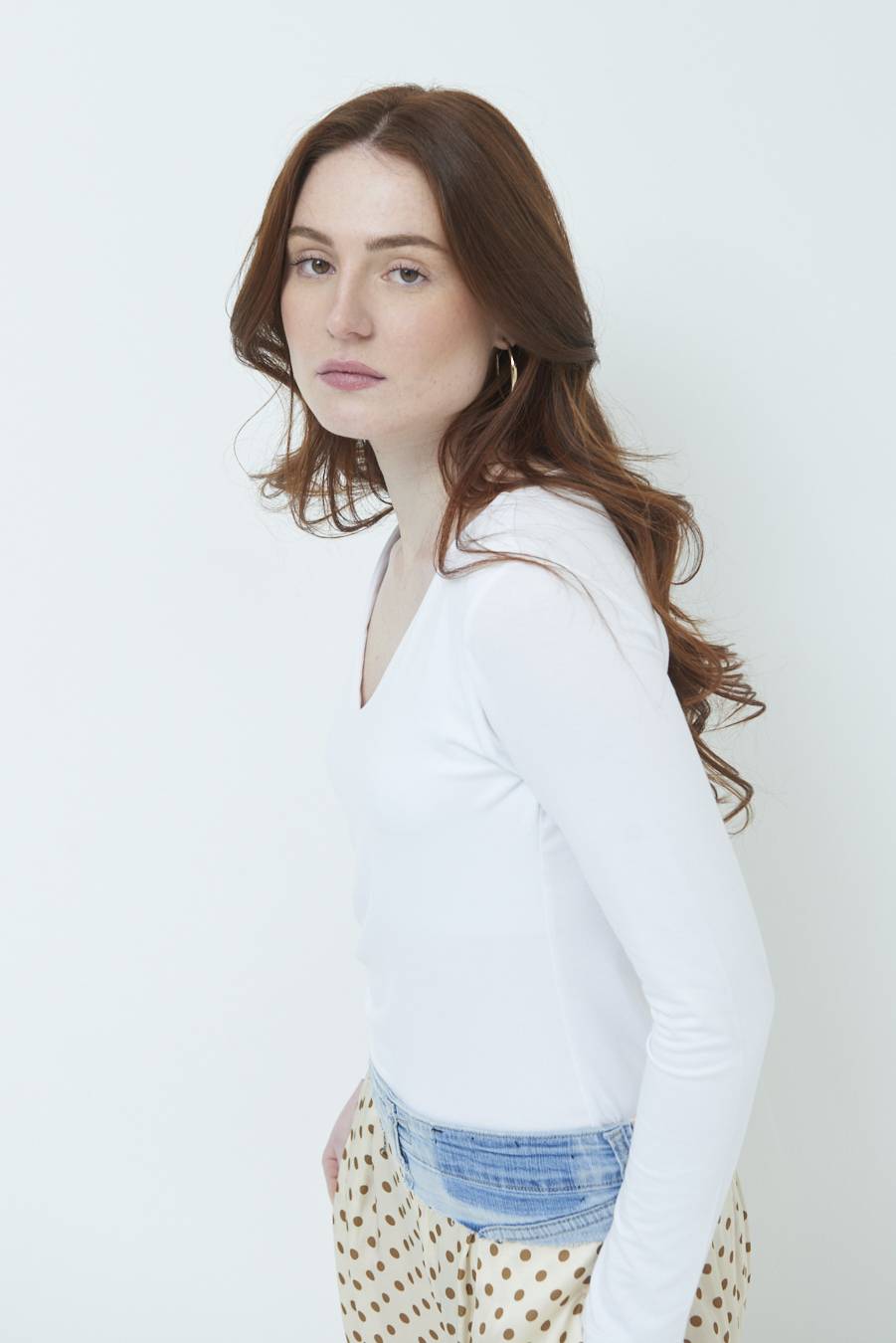 Kikisix BASICO SCOLLO V BIANCO