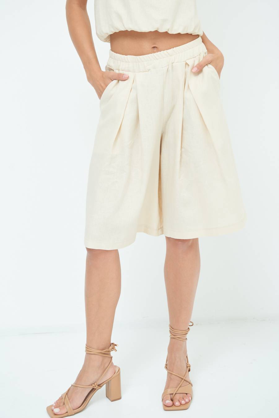 Kikisix BERMUDA CON PINCE NATURALE