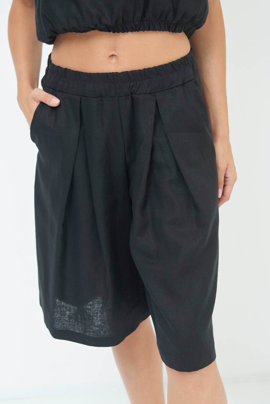 Kikisix BERMUDA CON PINCE NERO