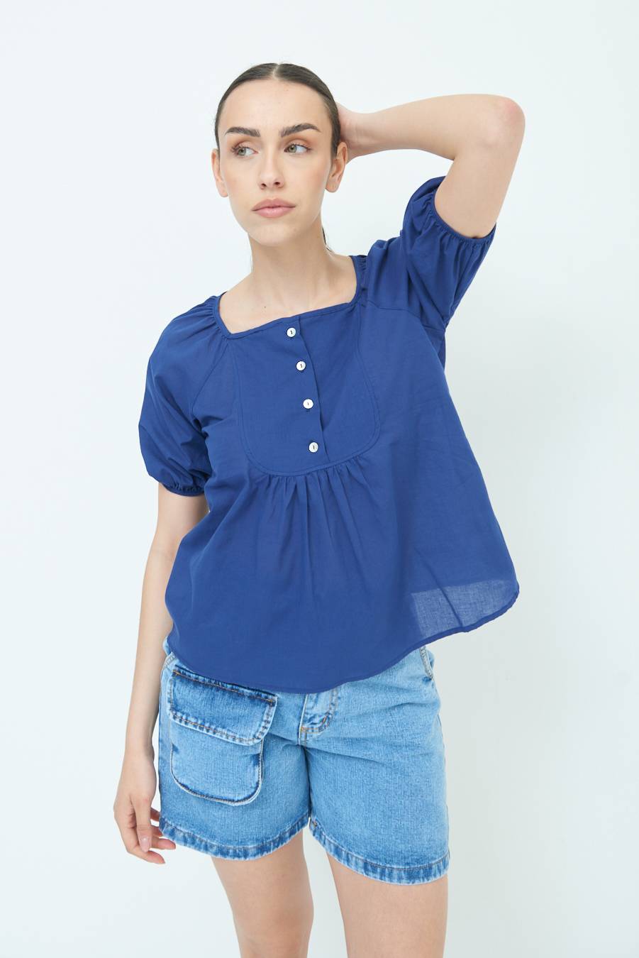 Kikisix CAMICIA CON BOTTONCINI DAV. COTONE BLU