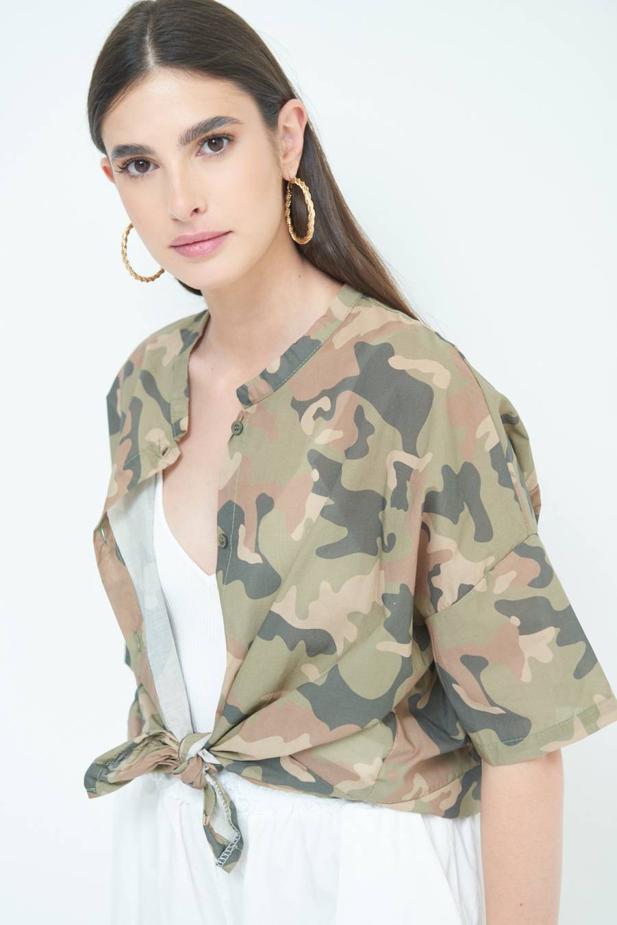 Kikisix CAMICIA CON NODO CAMOUFLAGE VERDE MILITARE