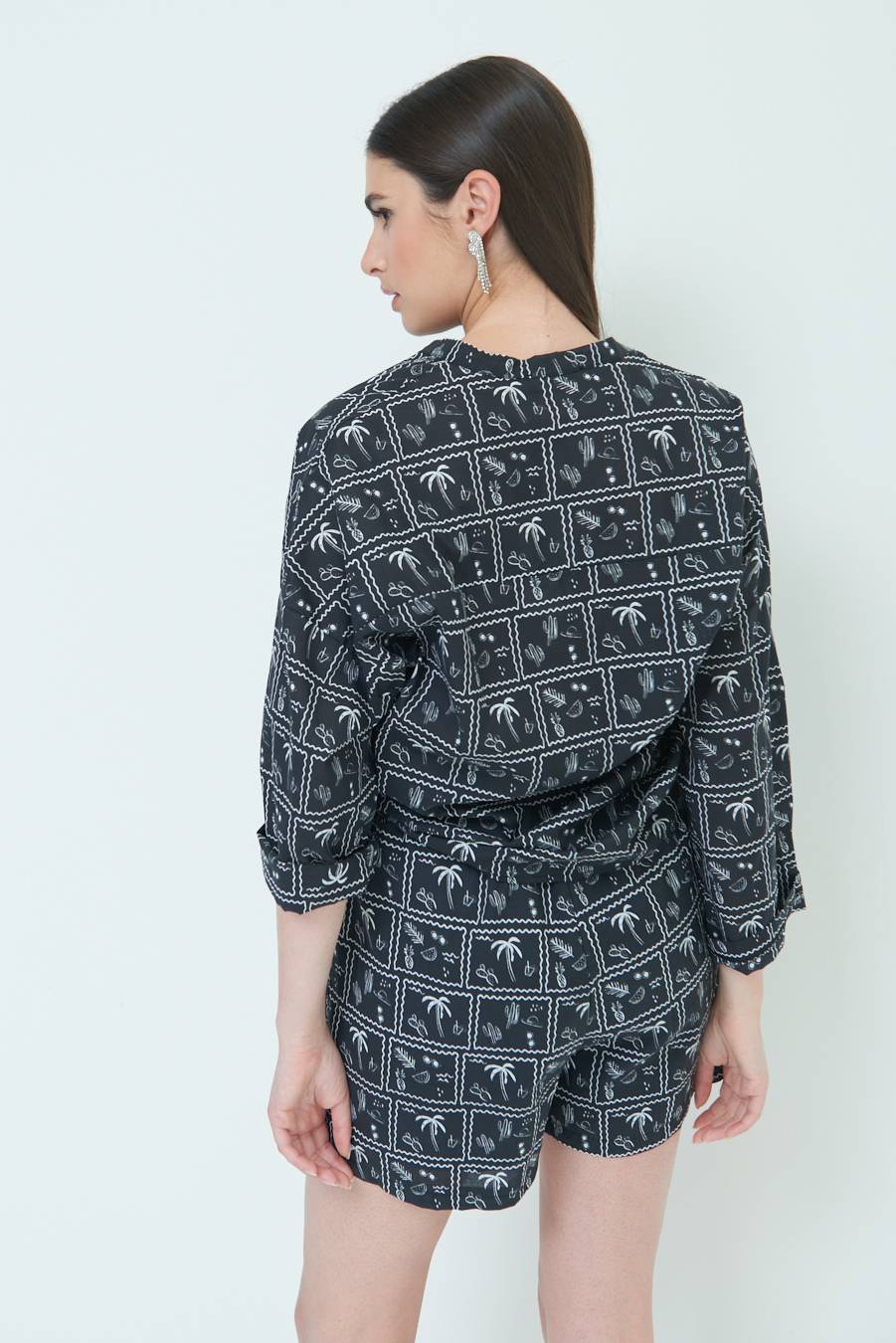 Kikisix CAMICIA CON NODO STAMPA PALME NERO