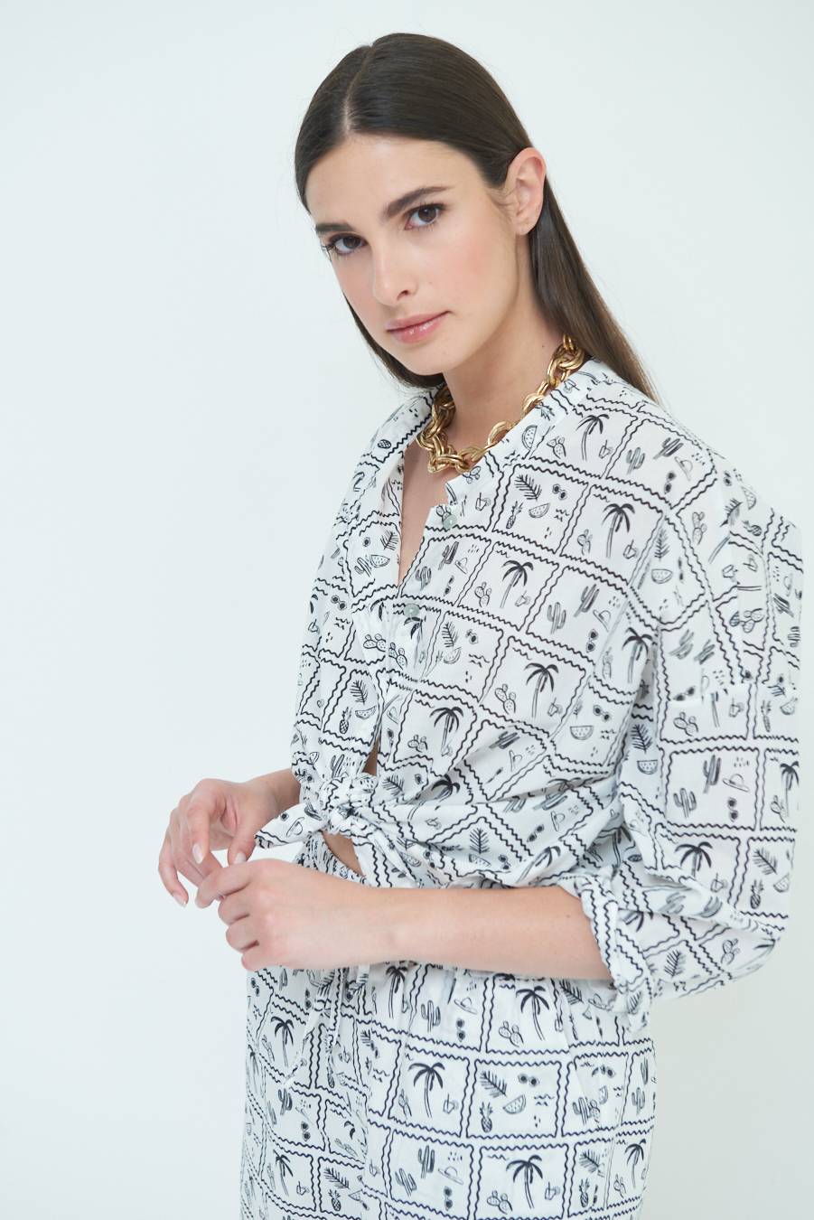 Kikisix CAMICIA CON NODO STAMPAPALME BIANCO