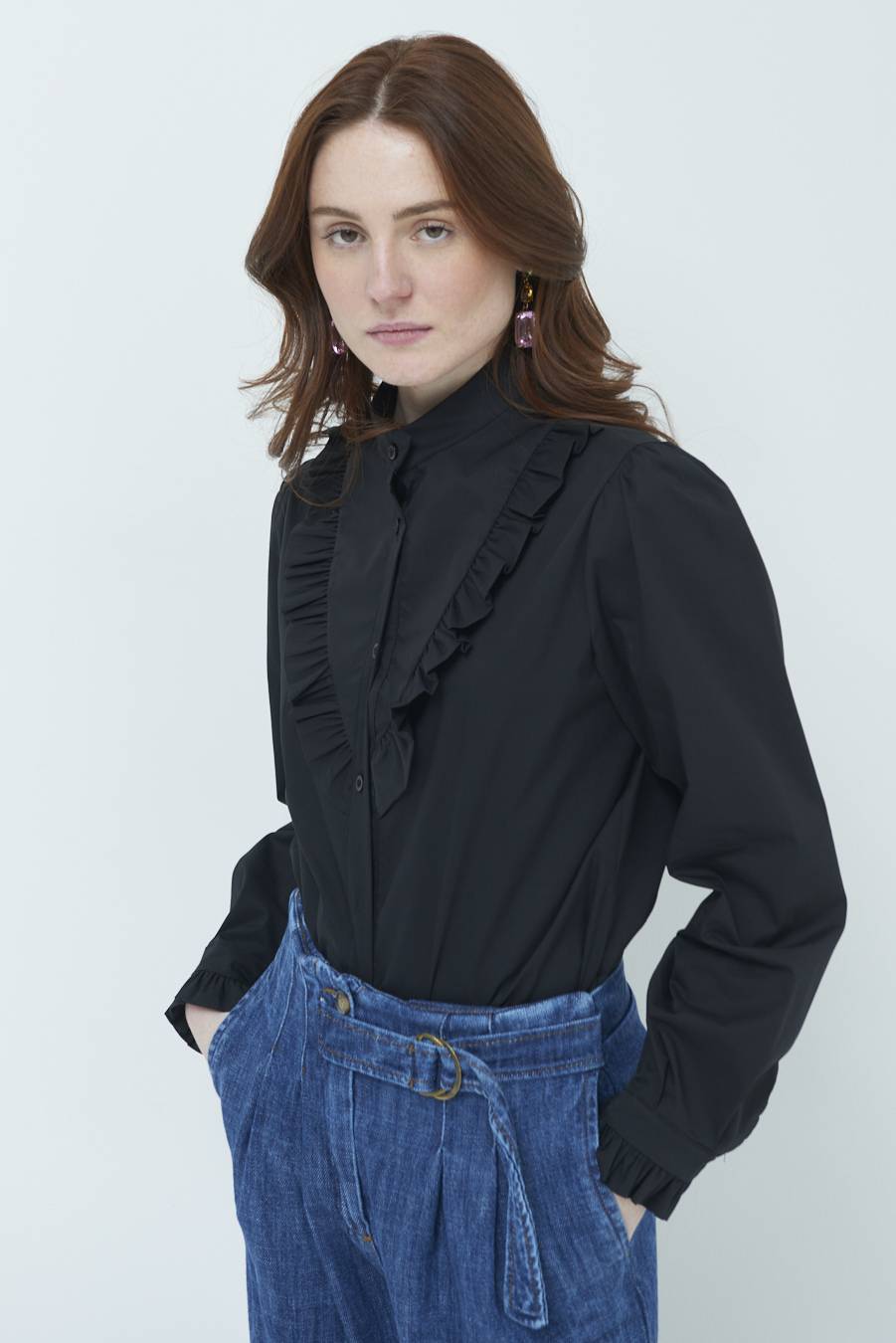 Kikisix CAMICIA CON ROUCHE NERO