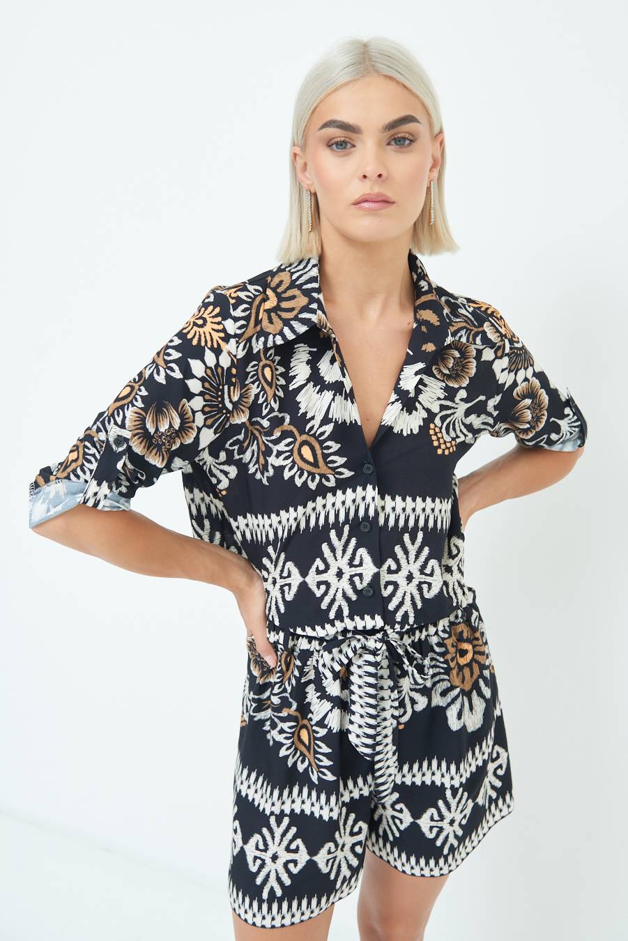 Kikisix CAMICIA CROP BALZA NERO