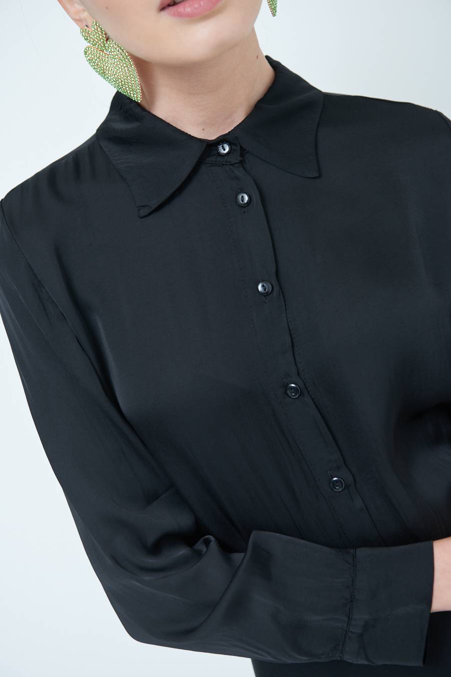 Kikisix CAMICIA RASO VISCOSA NERO