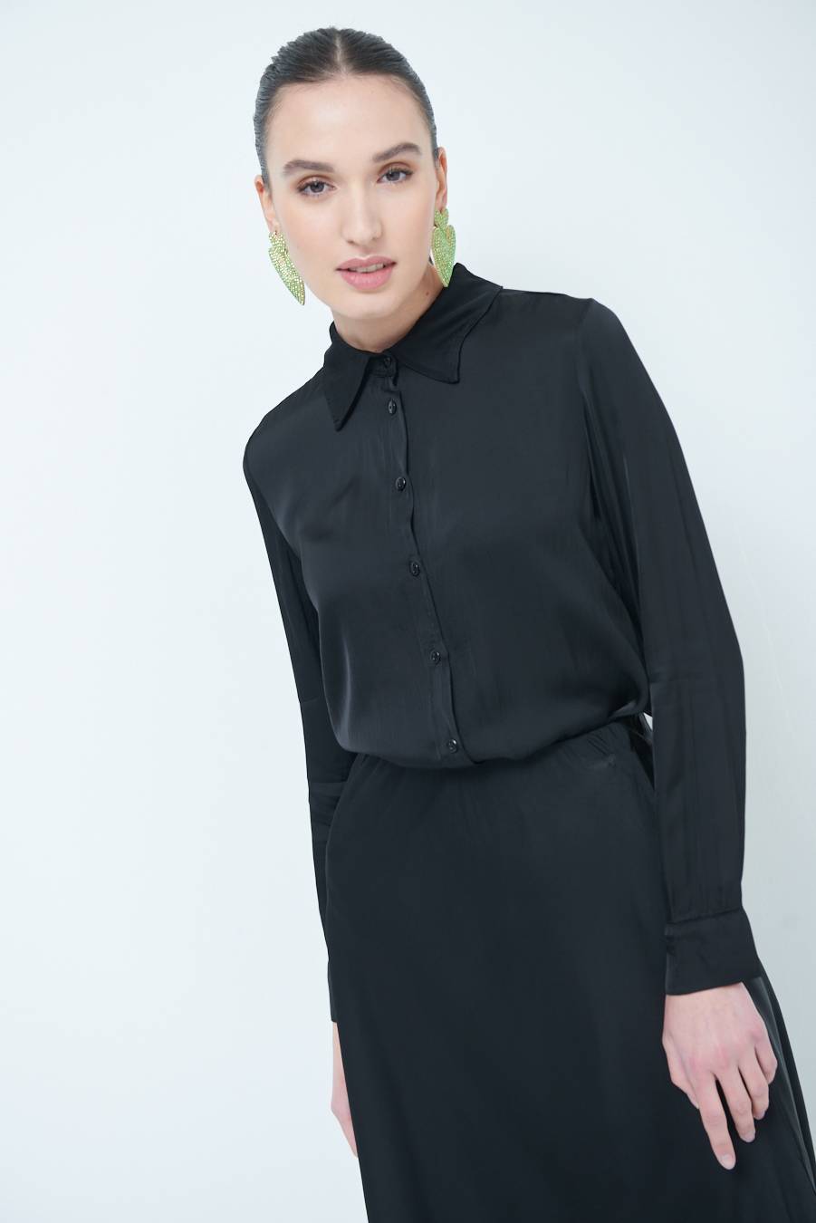 Kikisix CAMICIA RASO VISCOSA NERO