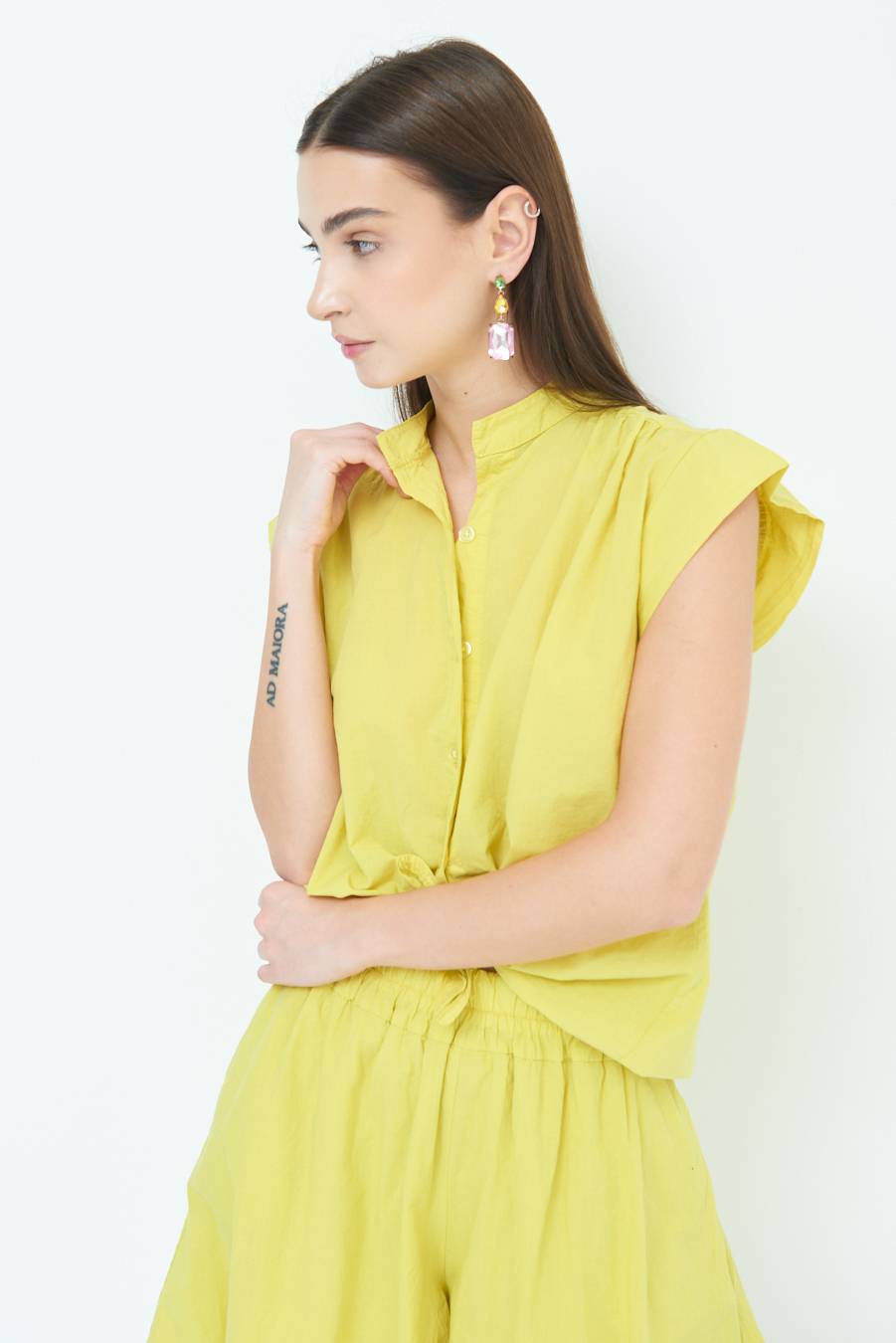 Kikisix CAMICIA SMANICATA CON NODO LIMONE