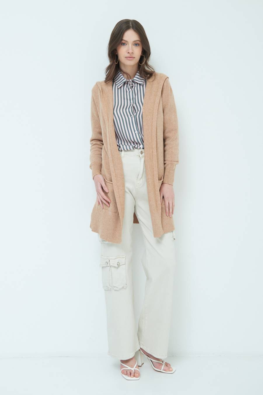 Kikisix CARDIGAN CON DUE TASCHE CAMMELLO