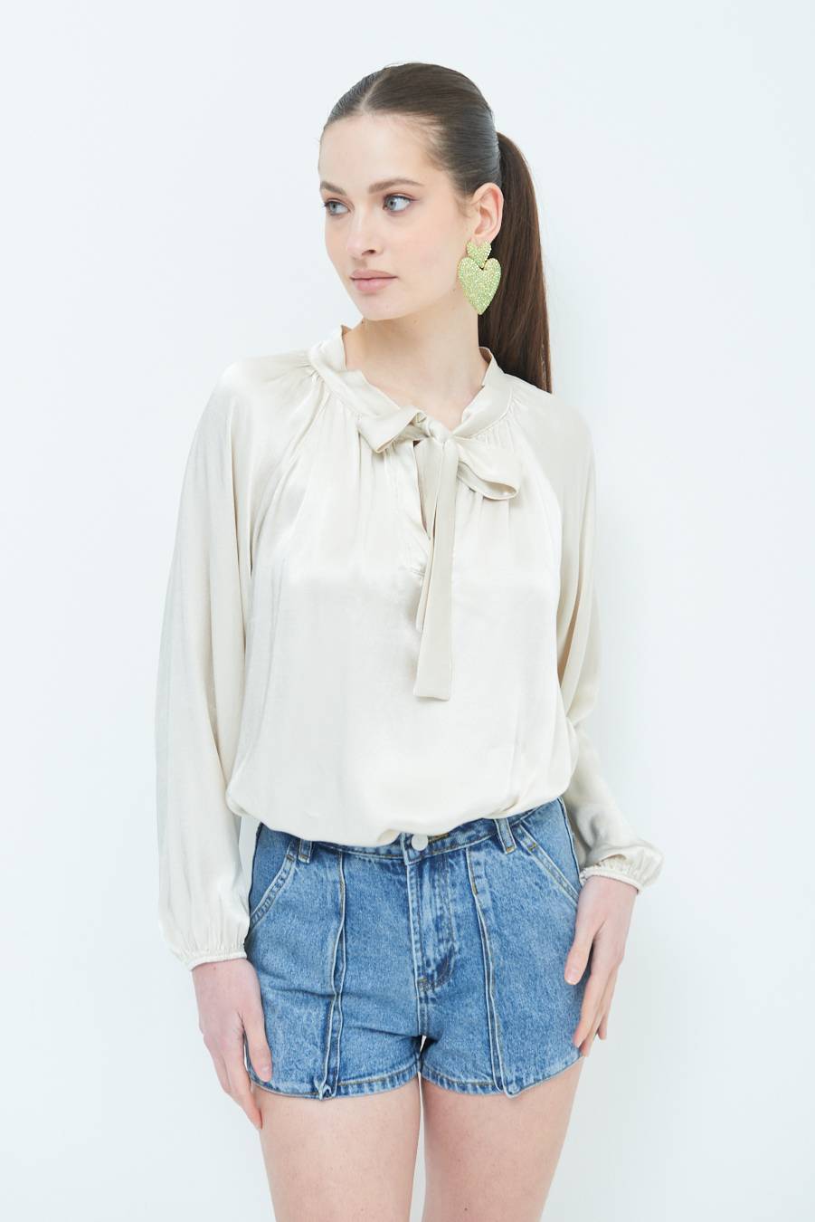 Kikisix CASACCA RASO VISCOSA FIOCCO/CRAVATTA BEIGE