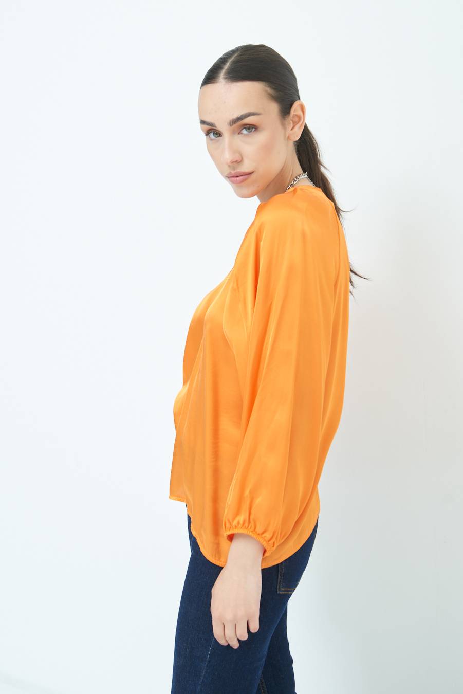 Kikisix CASACCA SCOLLO V RASO VISCOSA MANDARINO