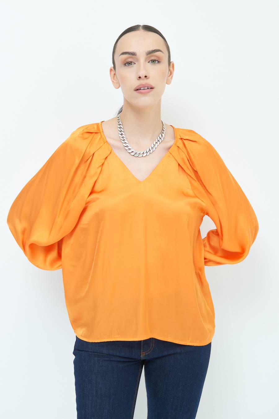 Kikisix CASACCA SCOLLO V RASO VISCOSA MANDARINO