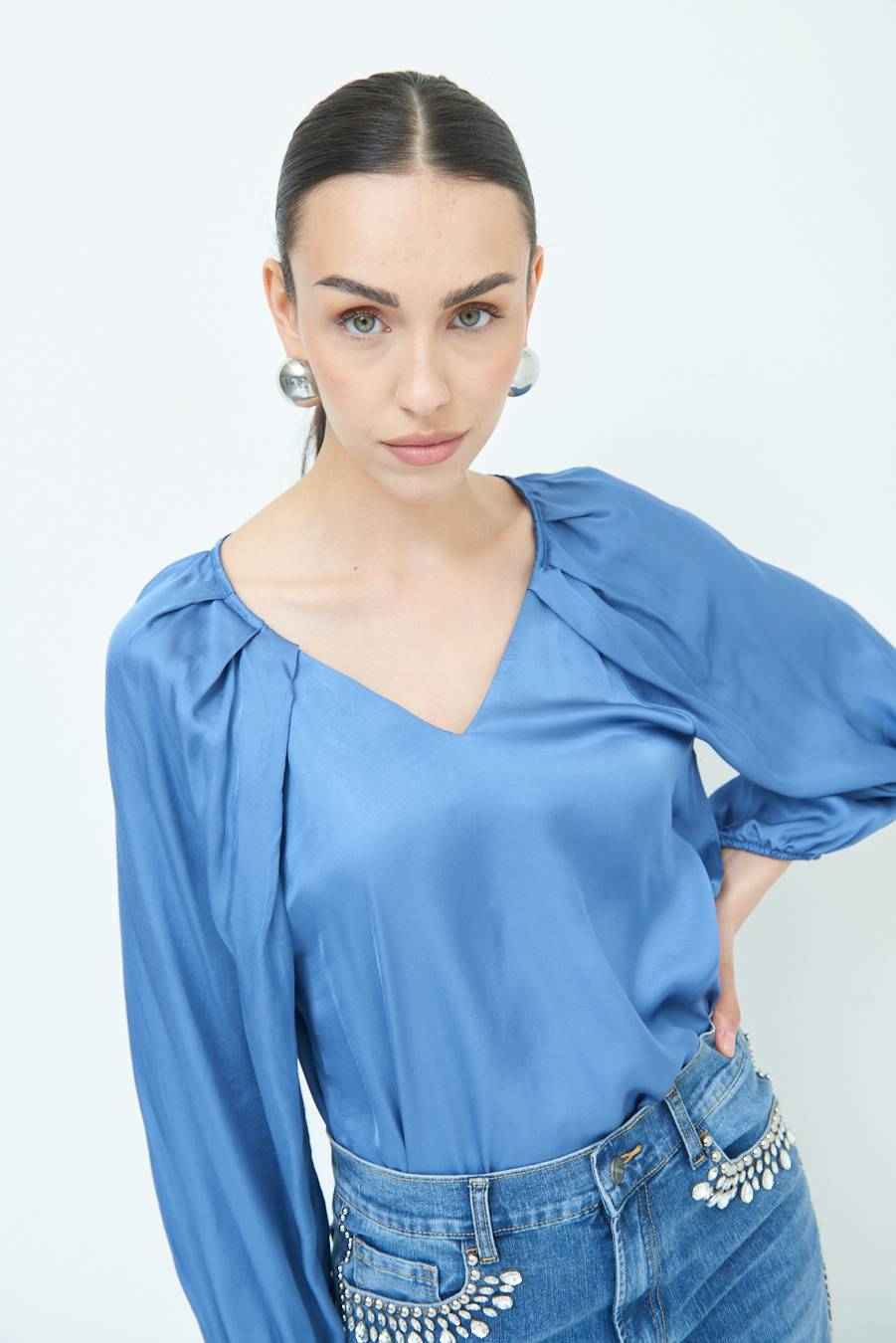 Kikisix CASACCA SCOLLO V RASO VISCOSA POLVERE