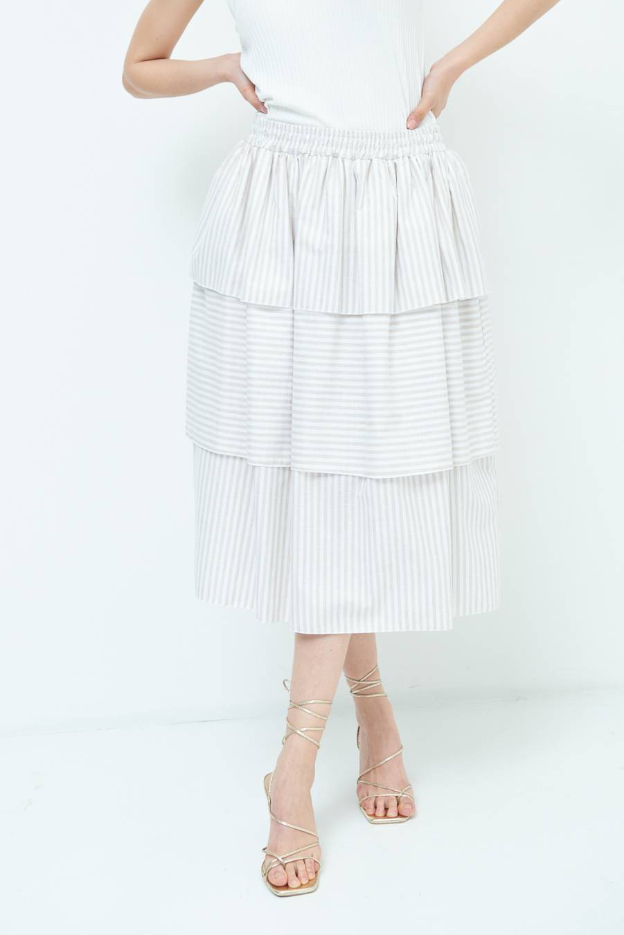 Kikisix GONNA RIGA CON 3 BALZE BEIGE