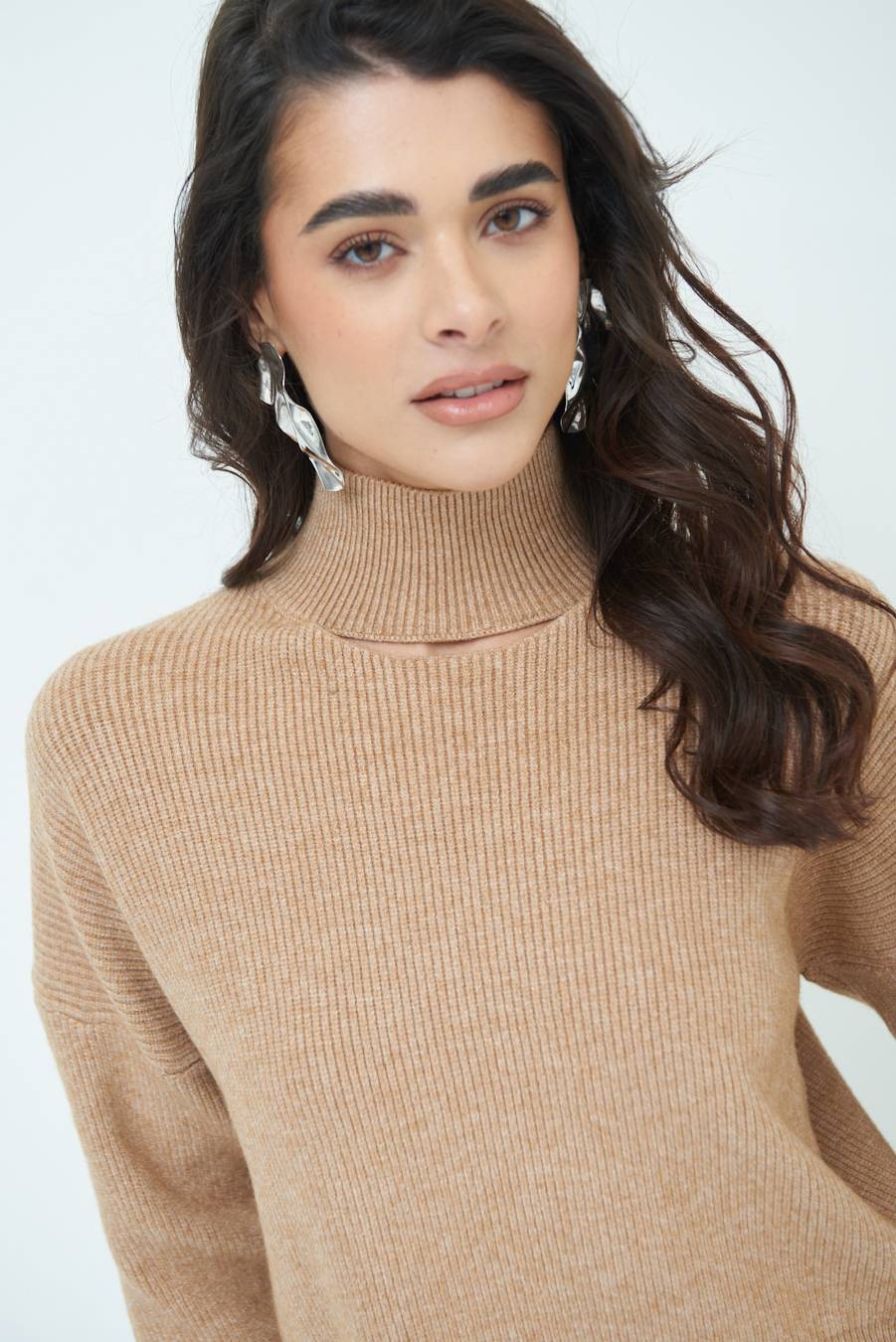 Kikisix MAGLIA COSTINA BUCO DAV. CAMMELLO