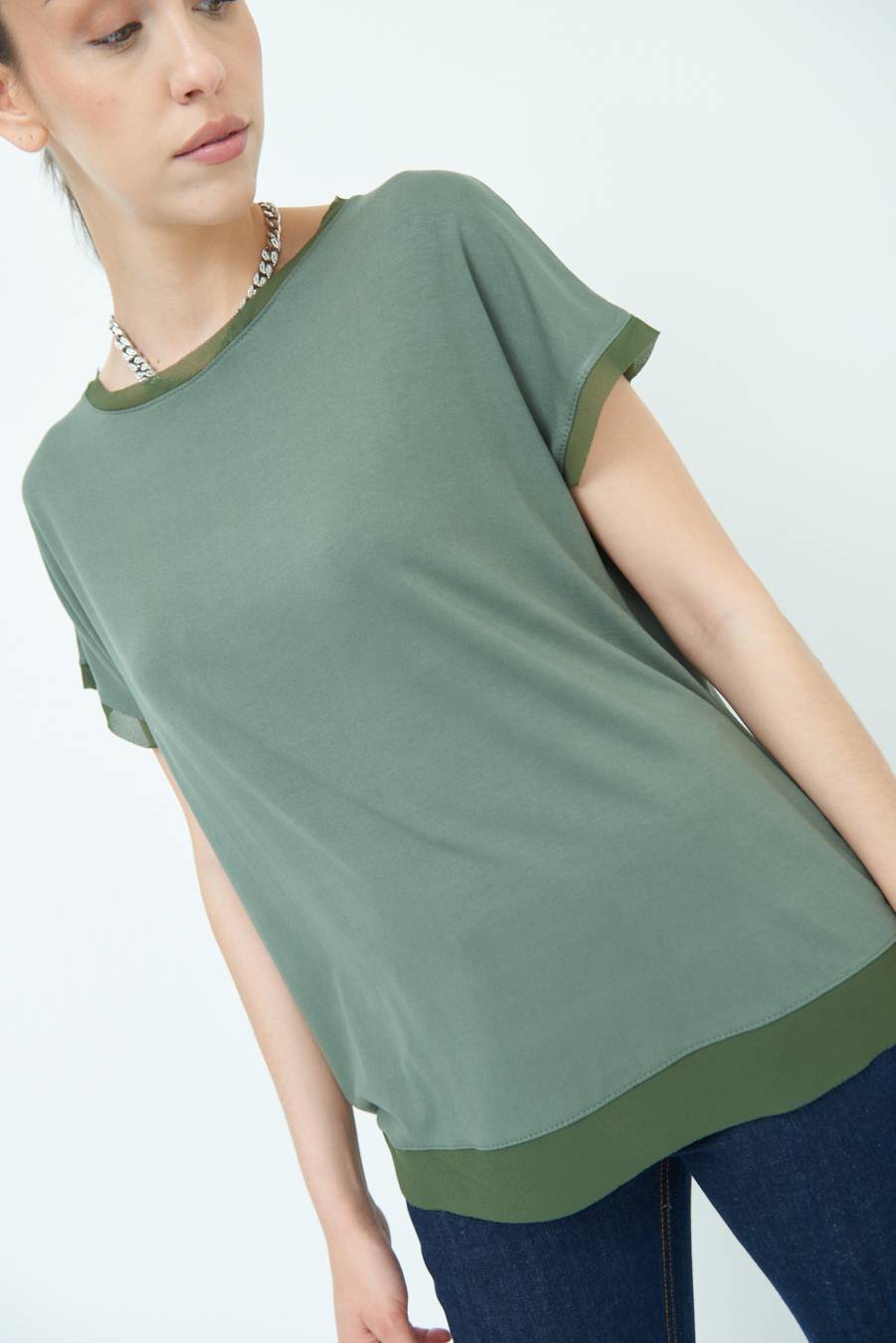 Kikisix MAGLIA PROFILO GEORGETTE VERDE MILITARE