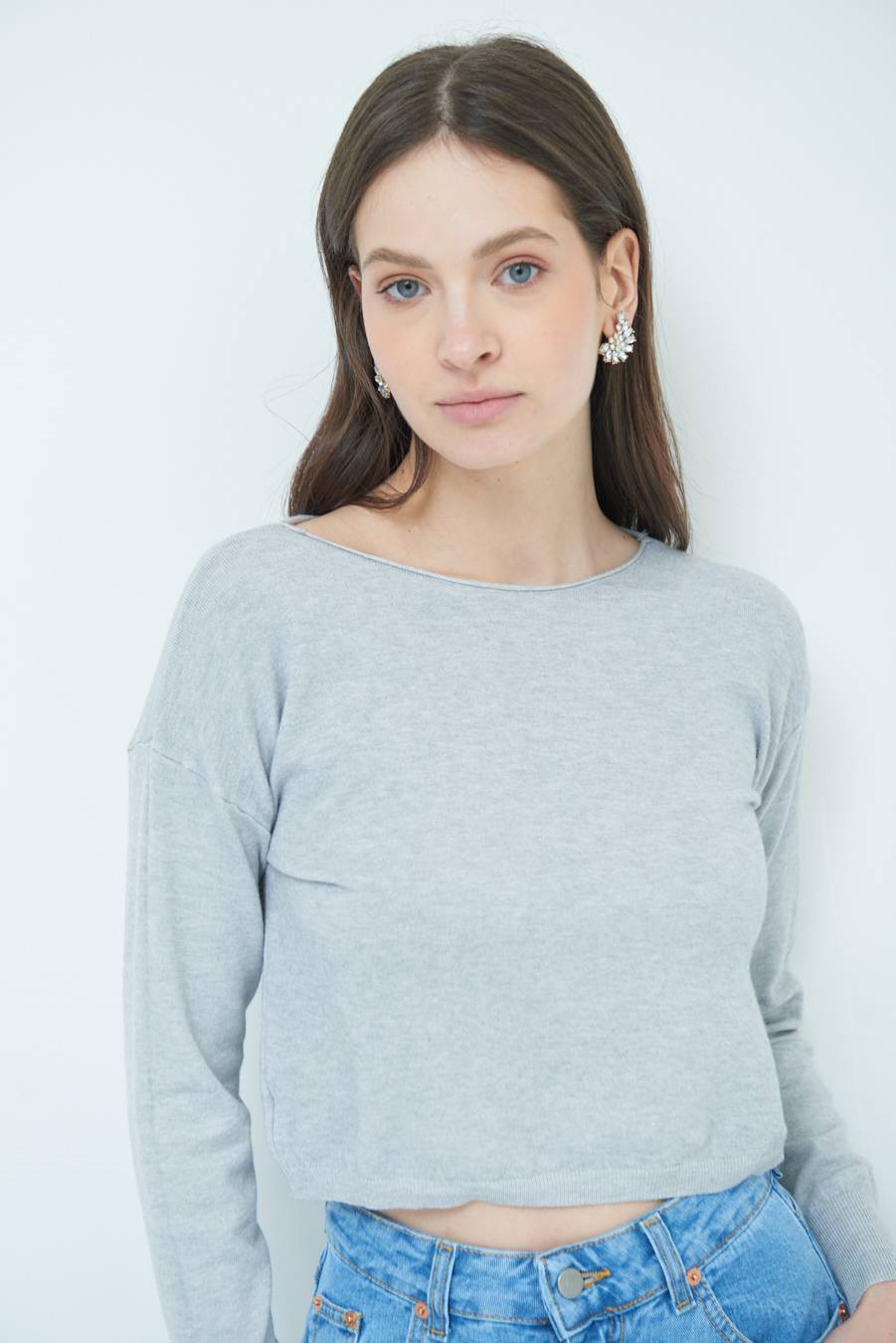 Kikisix MAGLIA SCATOLINA SCOLLO A BARCA GRIGIO