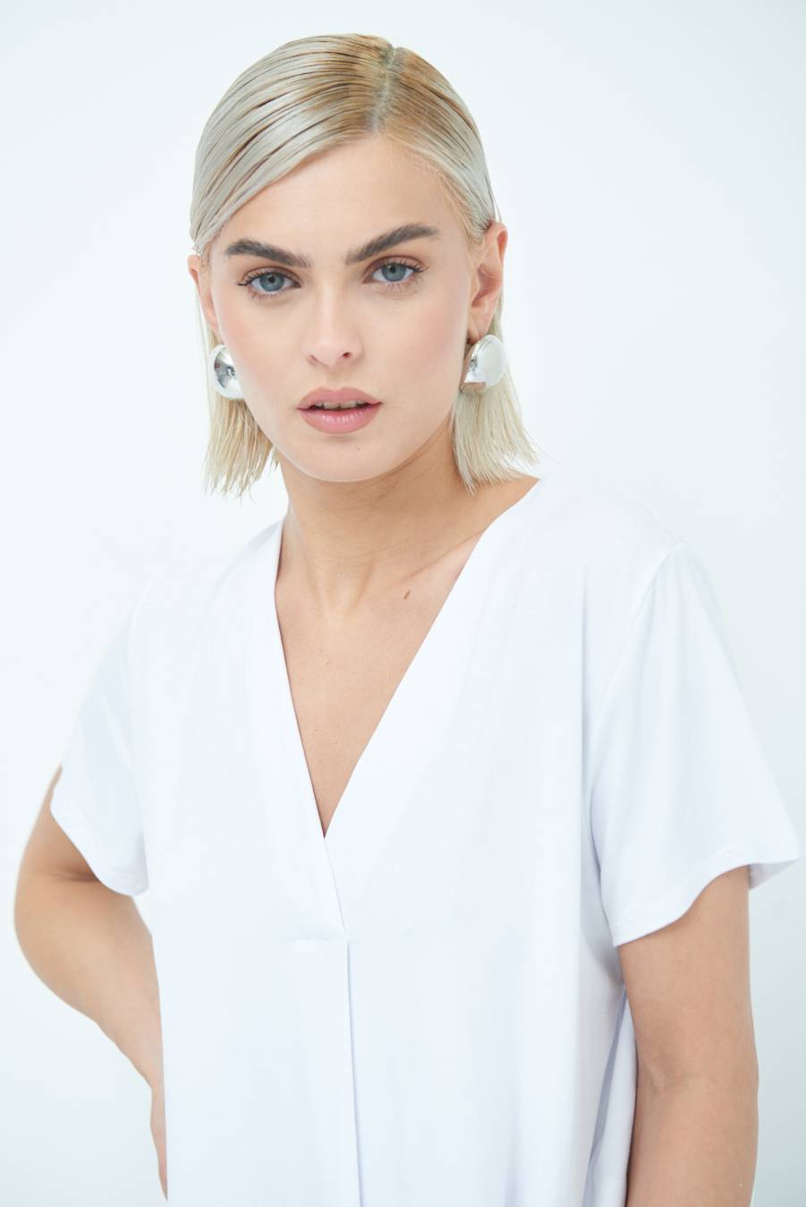 Kikisix MAGLIA VISCOSA MANICA CORTA BIANCO