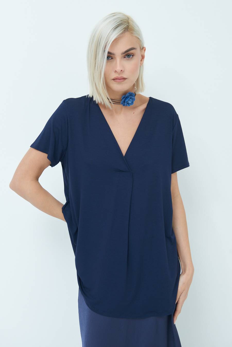 Kikisix MAGLIA VISCOSA MANICA CORTA BLU