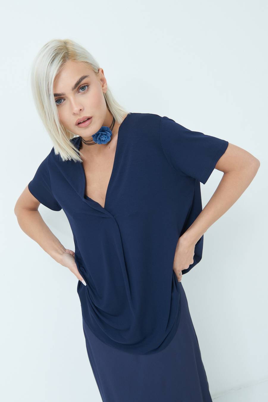 Kikisix MAGLIA VISCOSA MANICA CORTA BLU