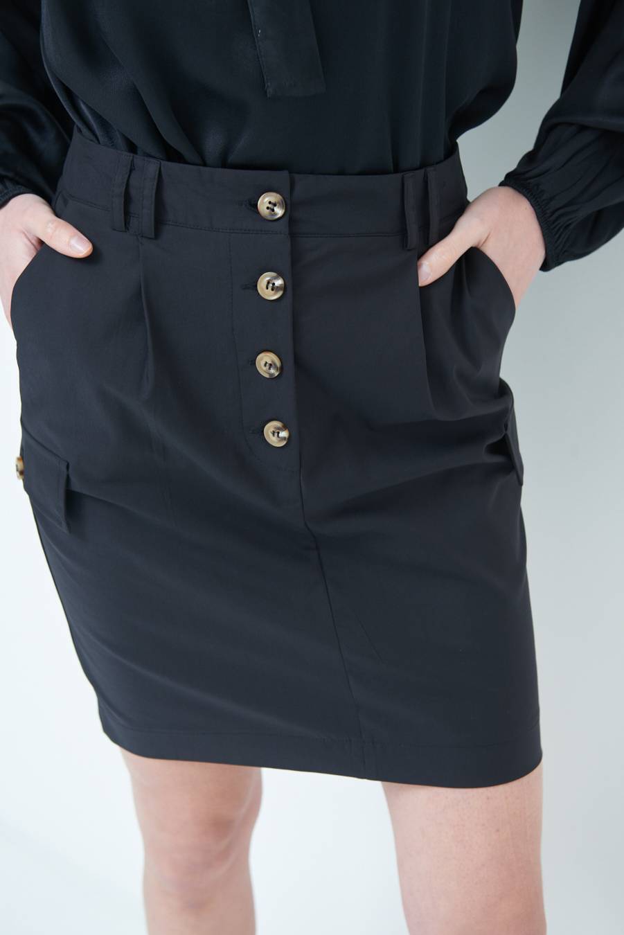 Kikisix MINIGONNA TASCONI NERO