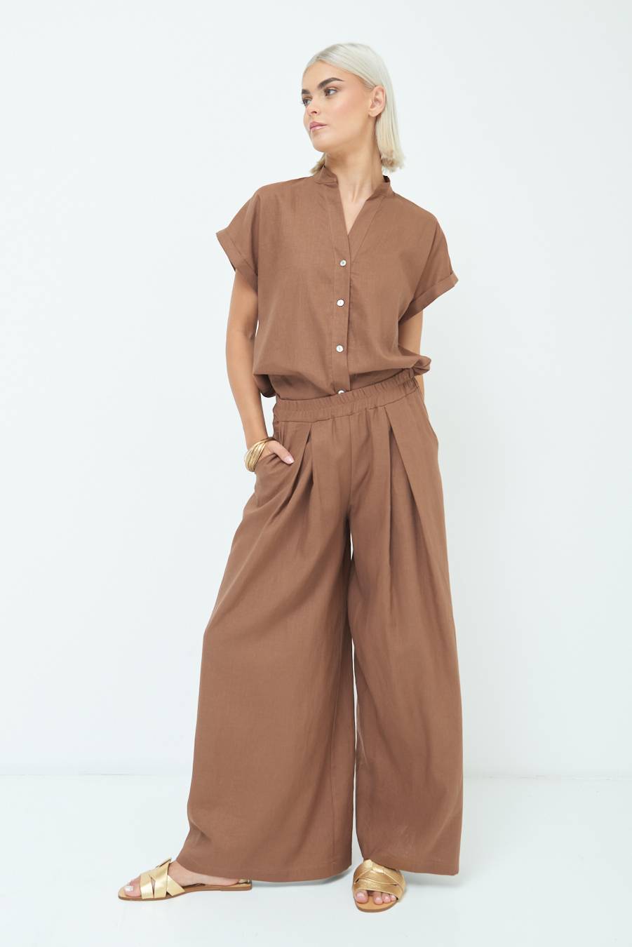 Kikisix PANTA PALAZZO CON PINCE CIOCCOLATO