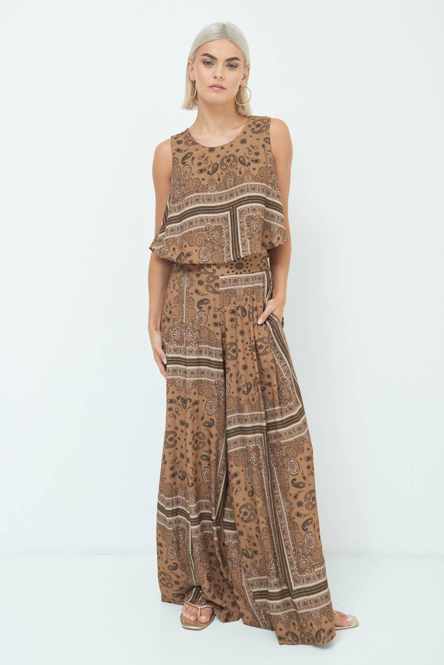 Kikisix PANTA PALAZZO CON PINCE STAMPA CAMMELLO