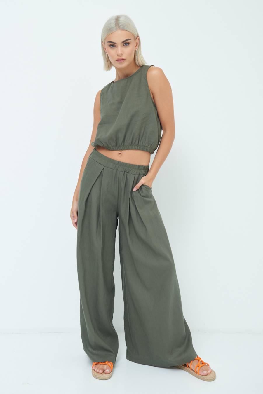 Kikisix PANTA PALAZZO CON PINCE VERDE MILITARE