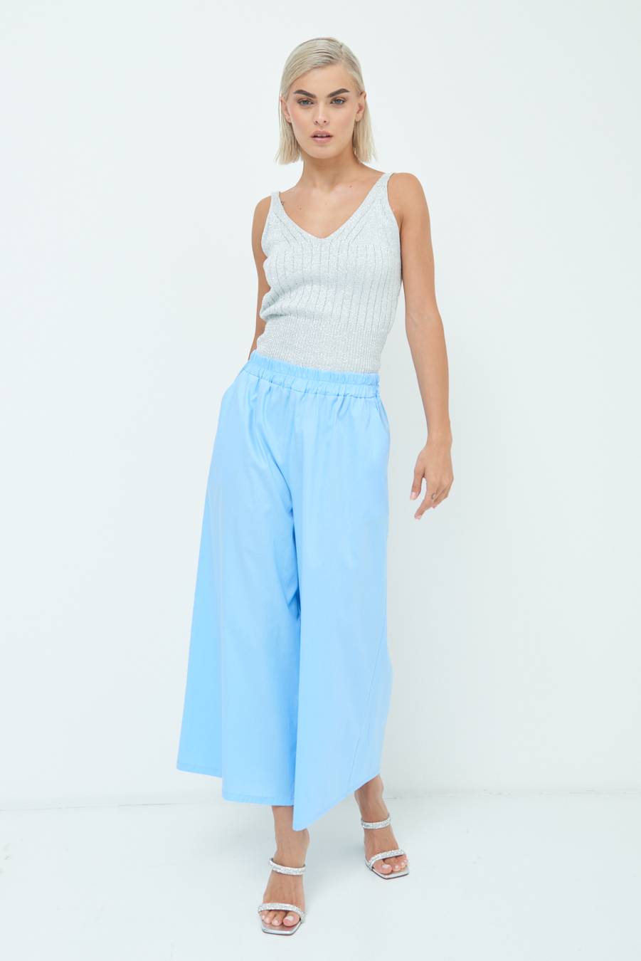 Kikisix PANTALONE CROP ELASTICO UNITO CELESTE