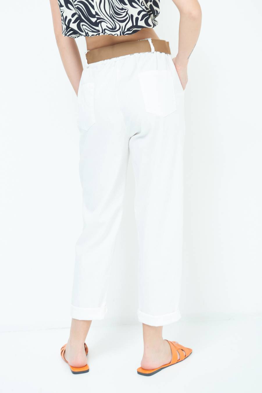 Kikisix PANTALONE DRITTO CON RISVOLTO BIANCO