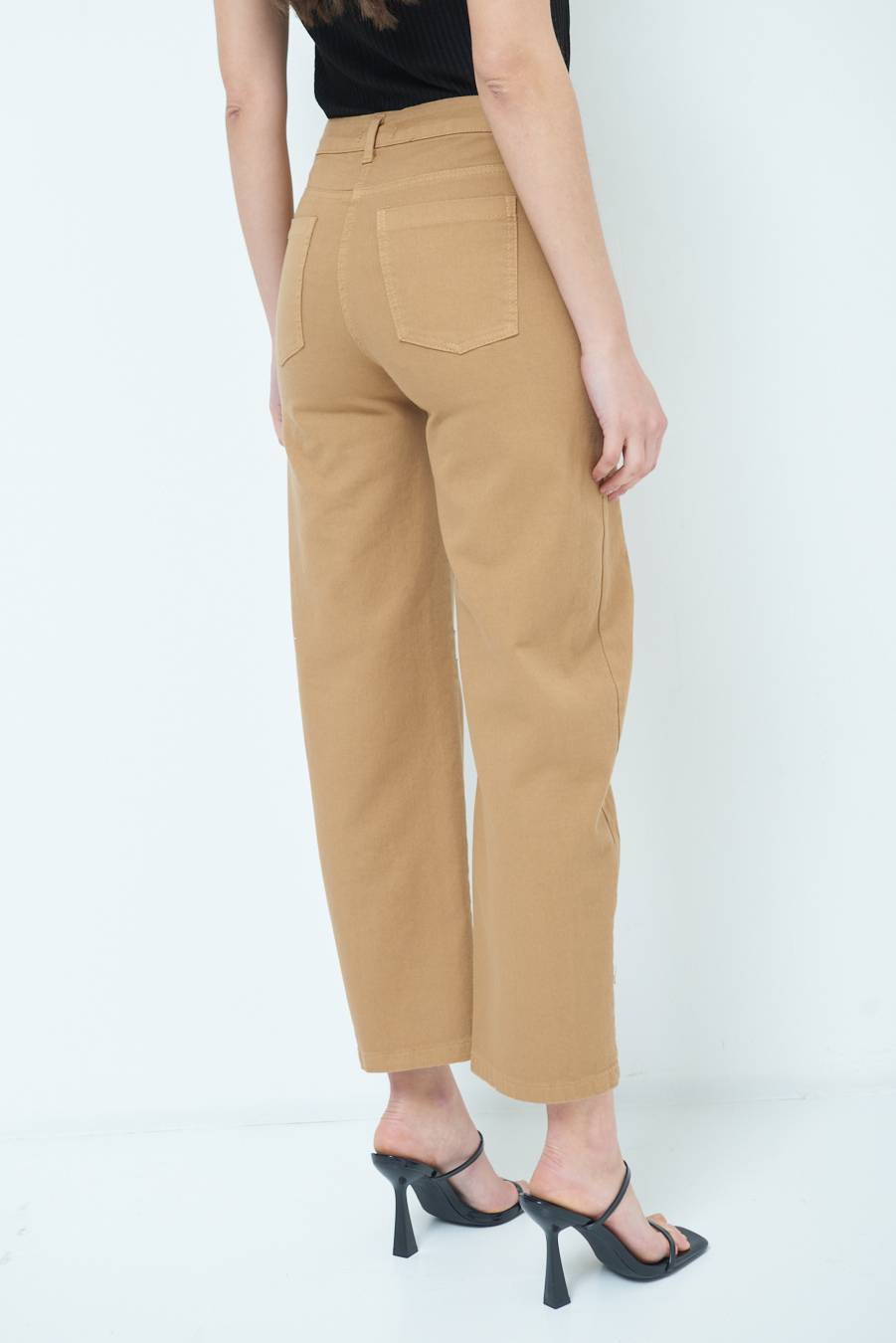 Kikisix PANTALONE LINEA UOVO CAMMELLO