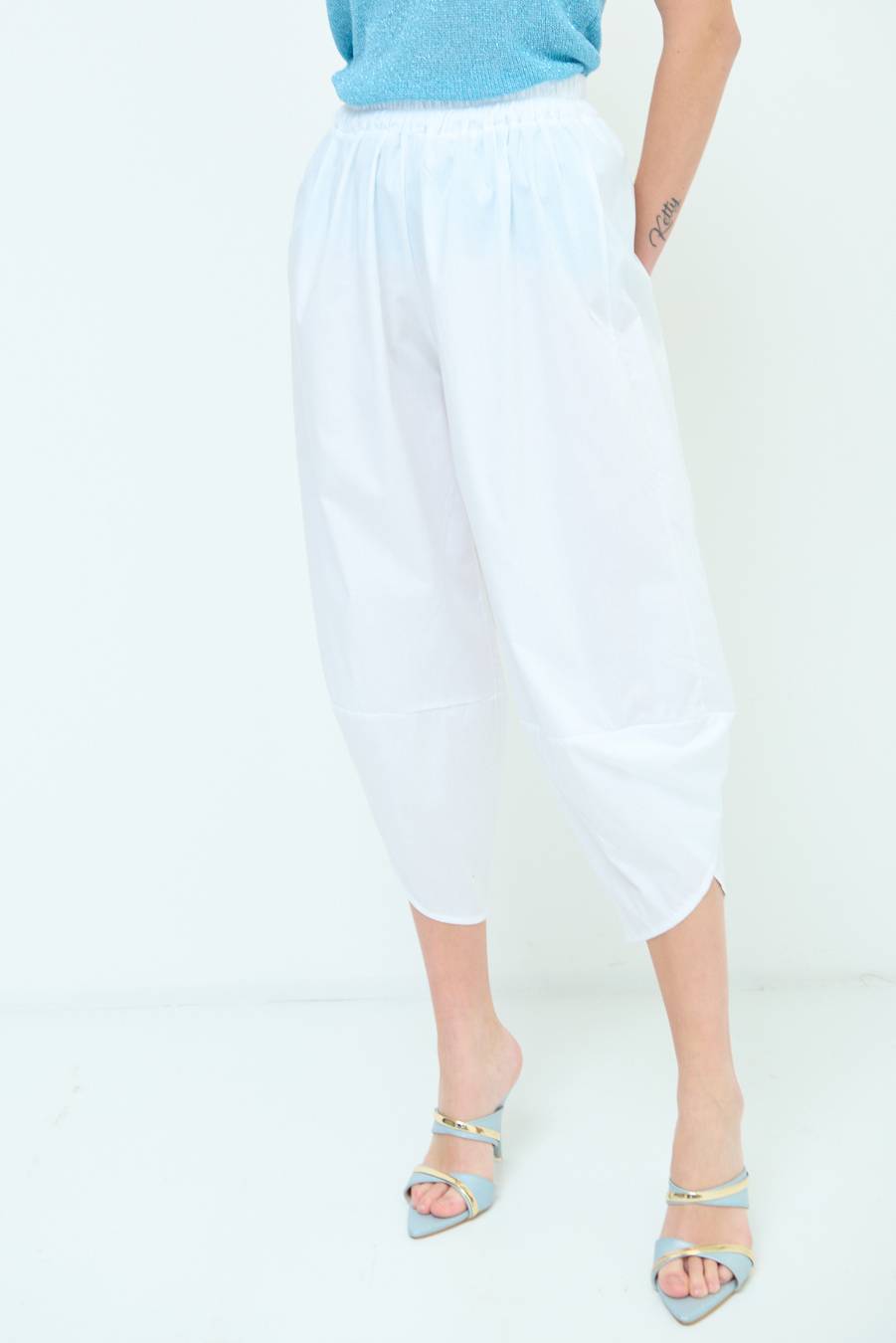 Kikisix PANTALONE OVER BIANCO