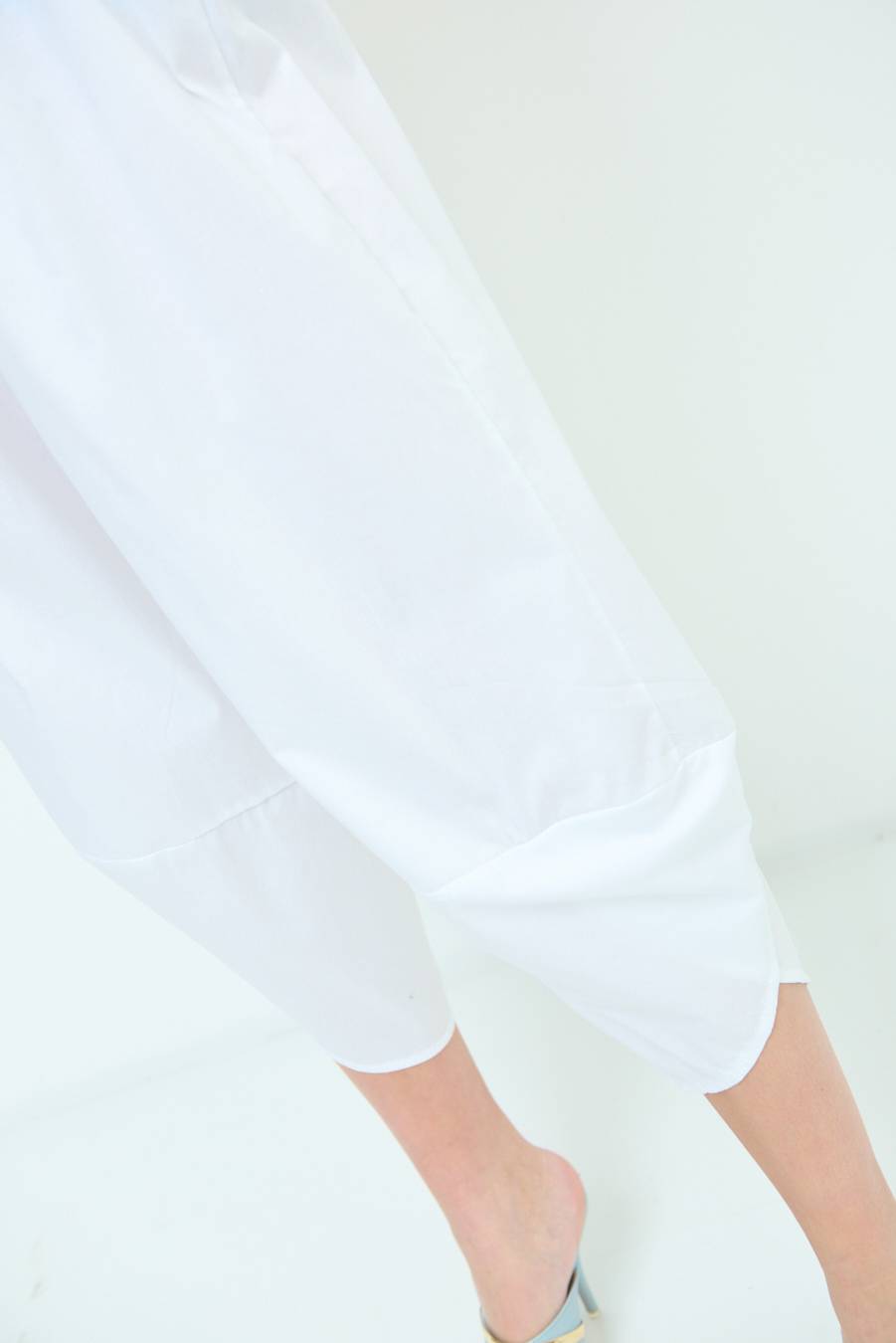 Kikisix PANTALONE OVER BIANCO